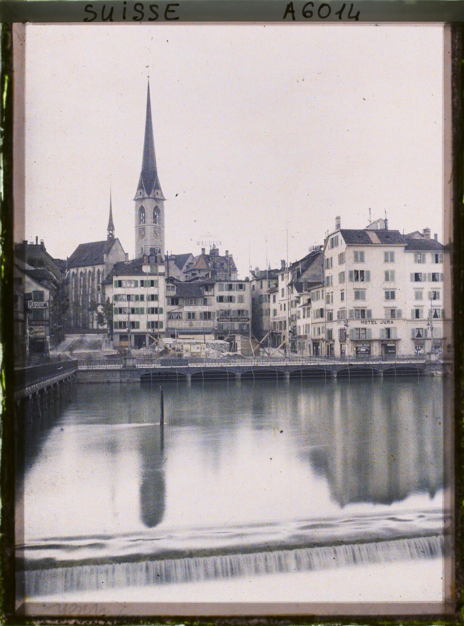 Image représentant Le Limmatquai au niveau du Rudolf-Brun-Brücke