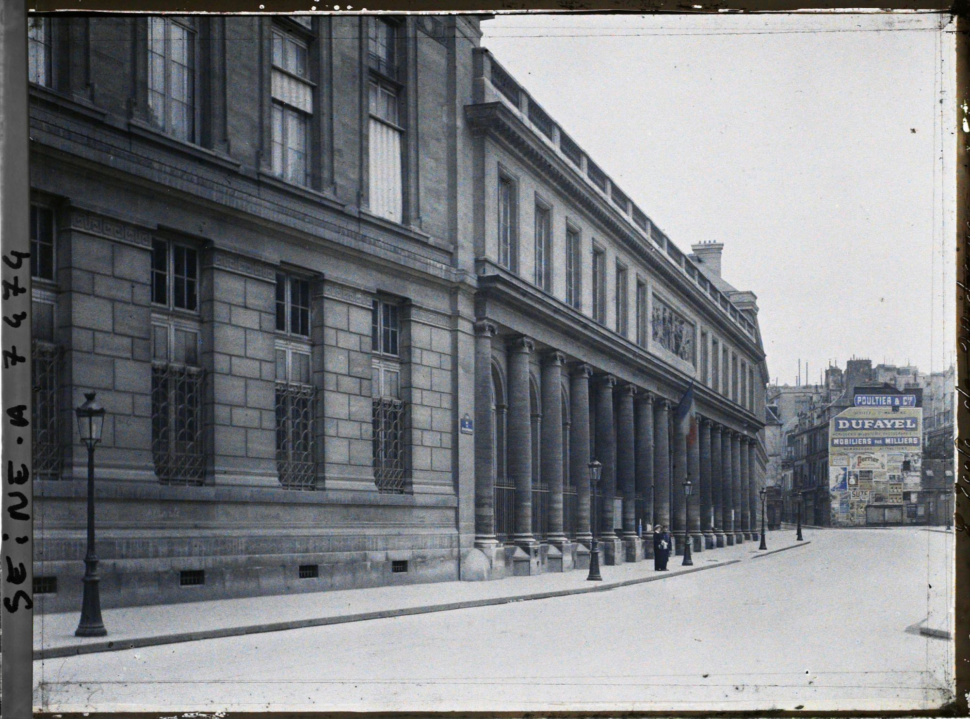 Image représentant Facade de l'École de Médecine, rue de l'École-de-Médecine