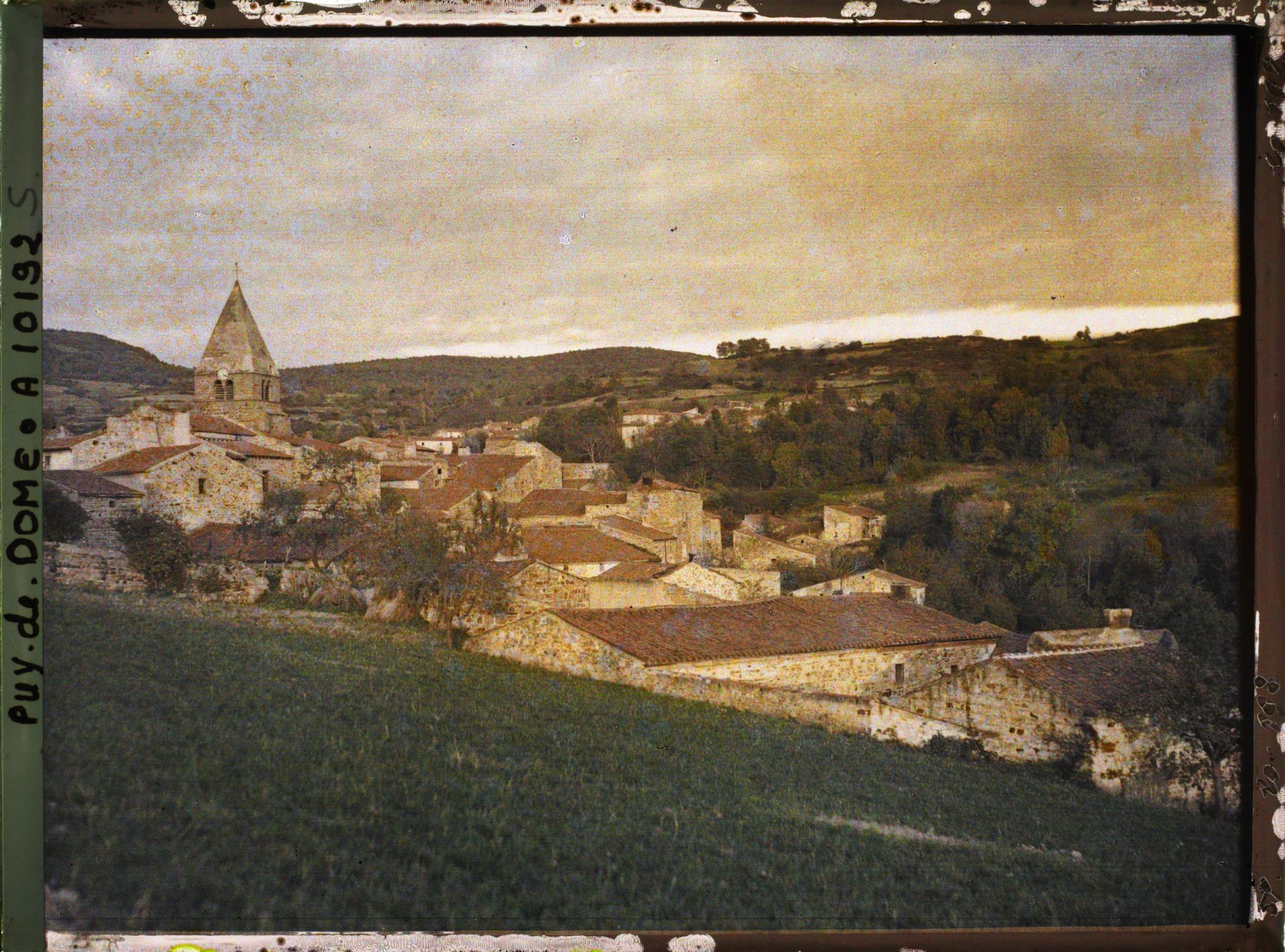 Image représentant France, Buron, Vue sur Yroude