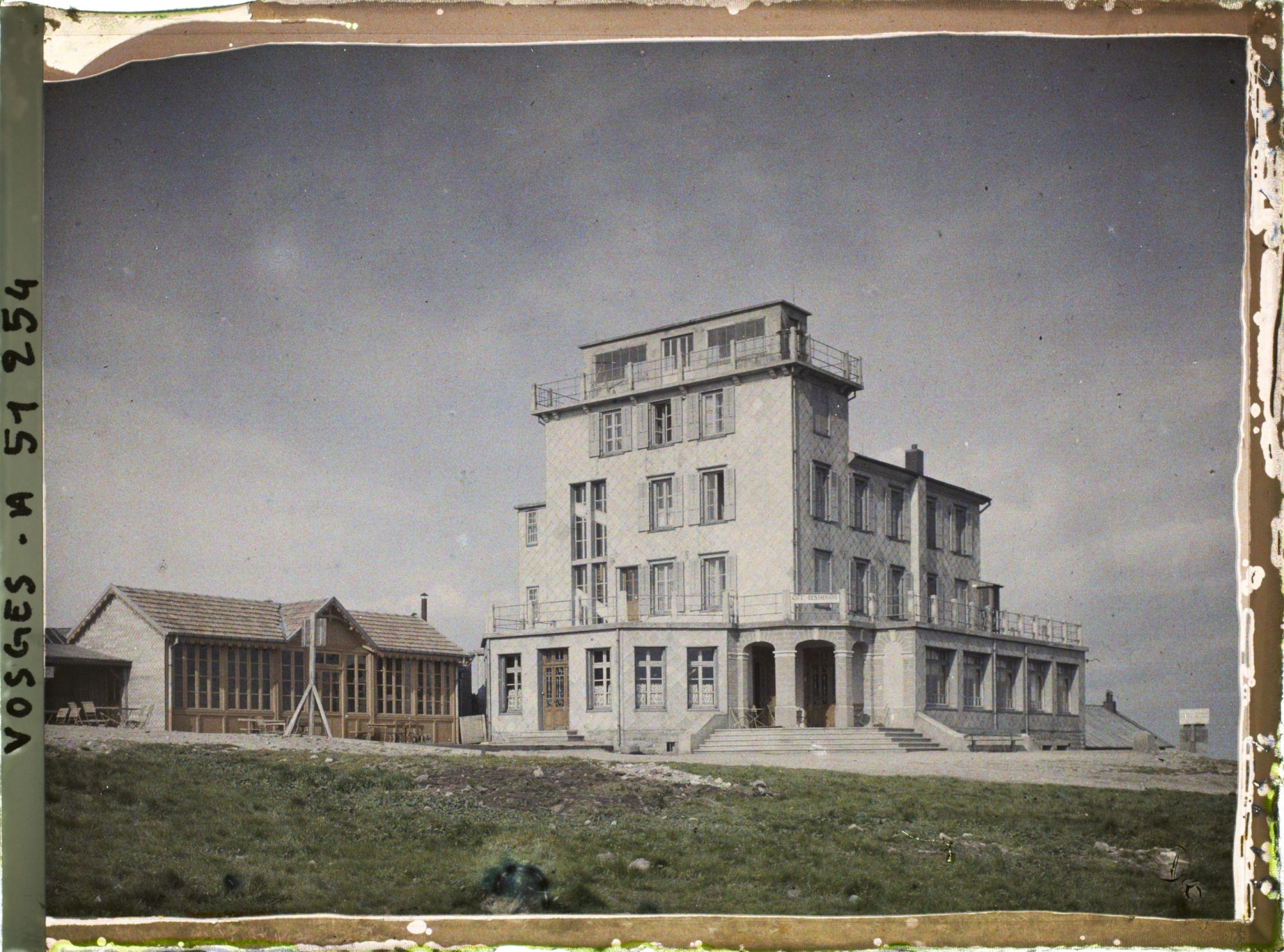 Image représentant Alsace, Houhneck, L'Hôtel du Sommet du Honhneck