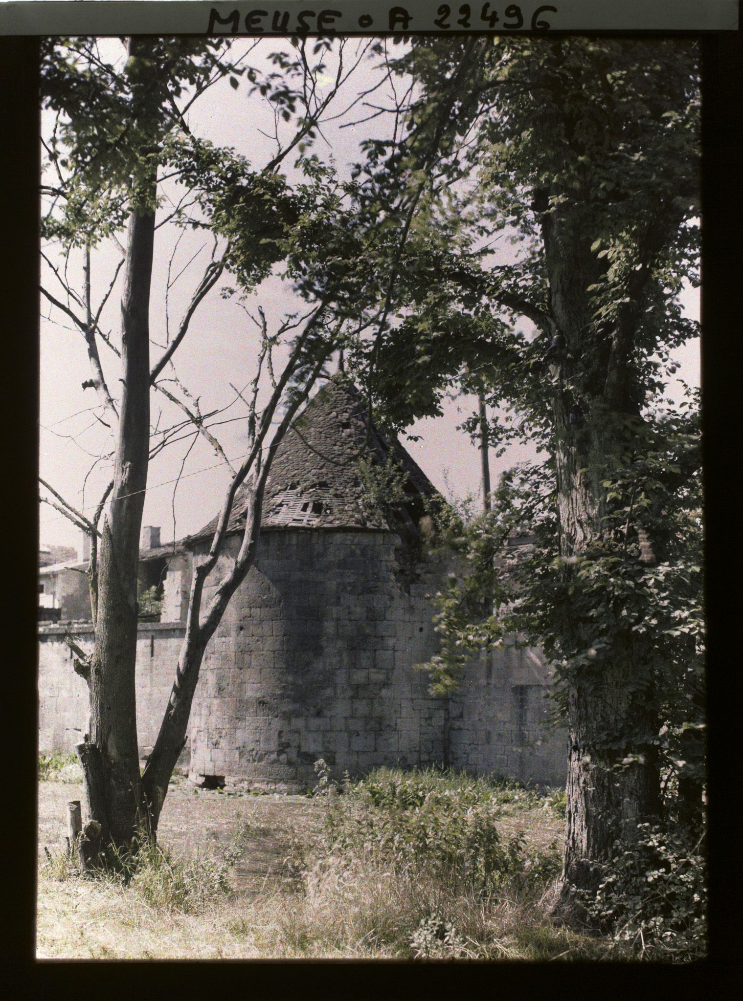 Image représentant France, Verdun, Anciennes fortifications sur le Canal St Airy