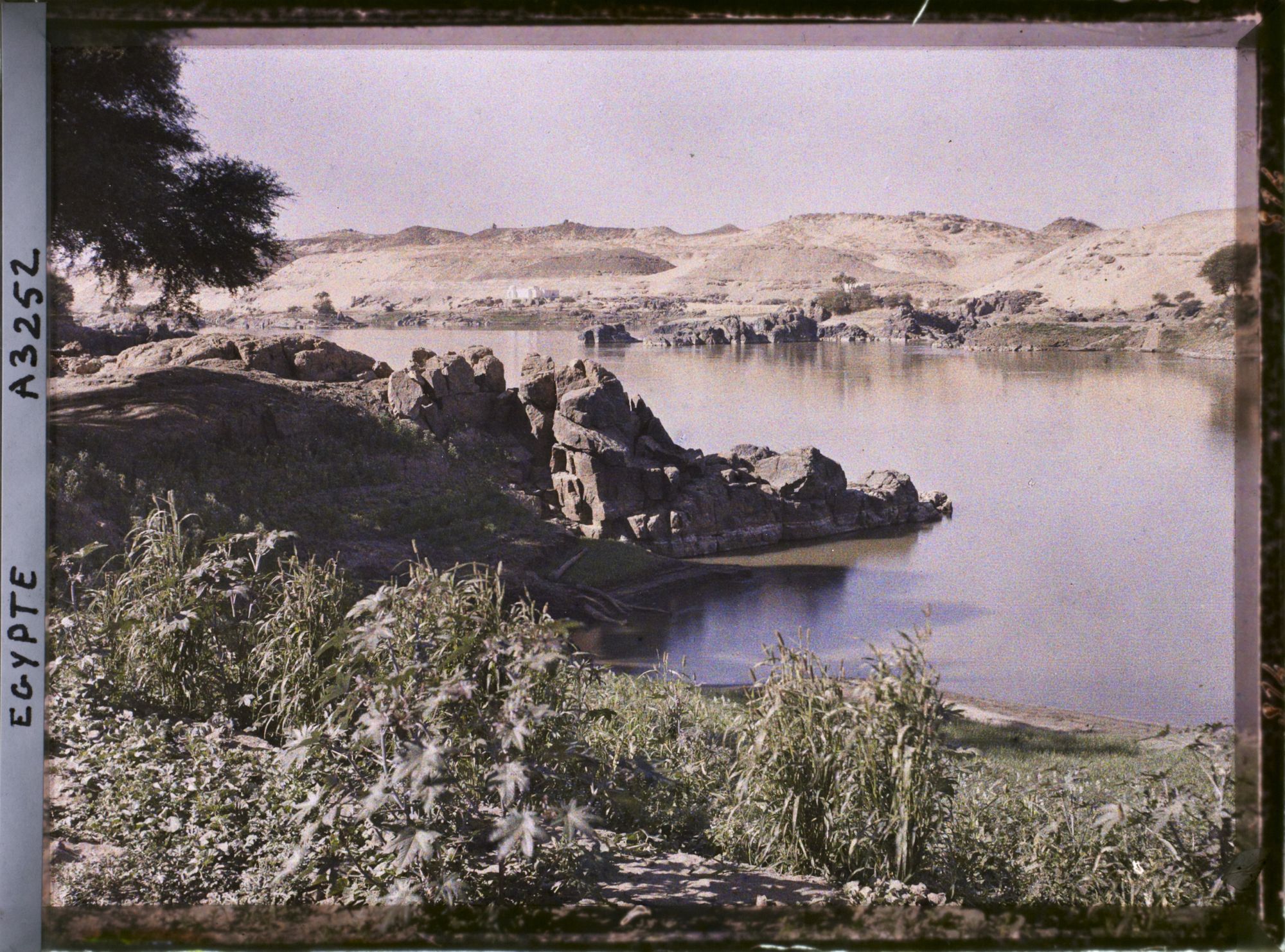 Image représentant Rivages de l'île d'Eléphantine