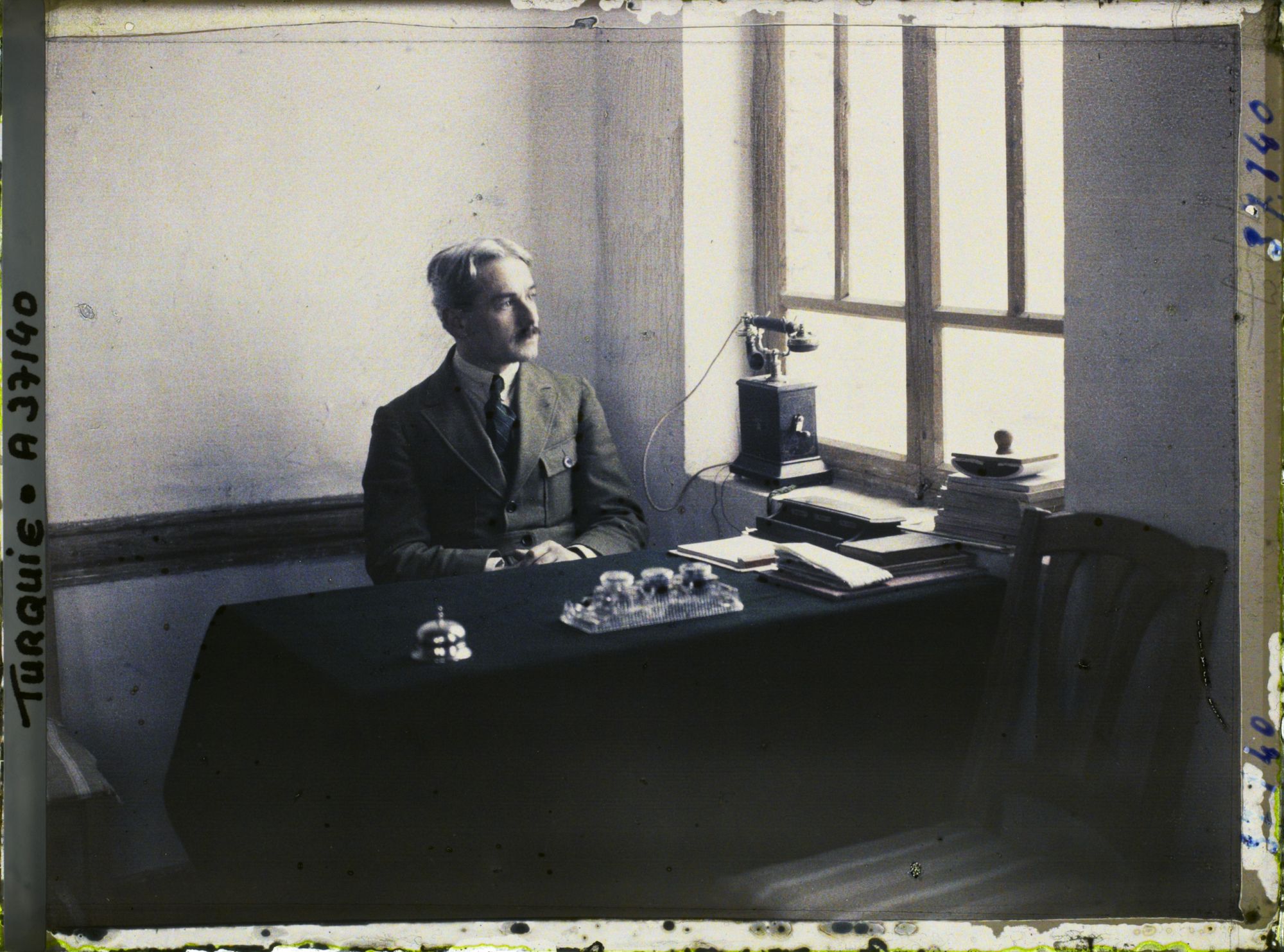 Image représentant Son Excellence Hamdullah Suphi, Député d'Antalya