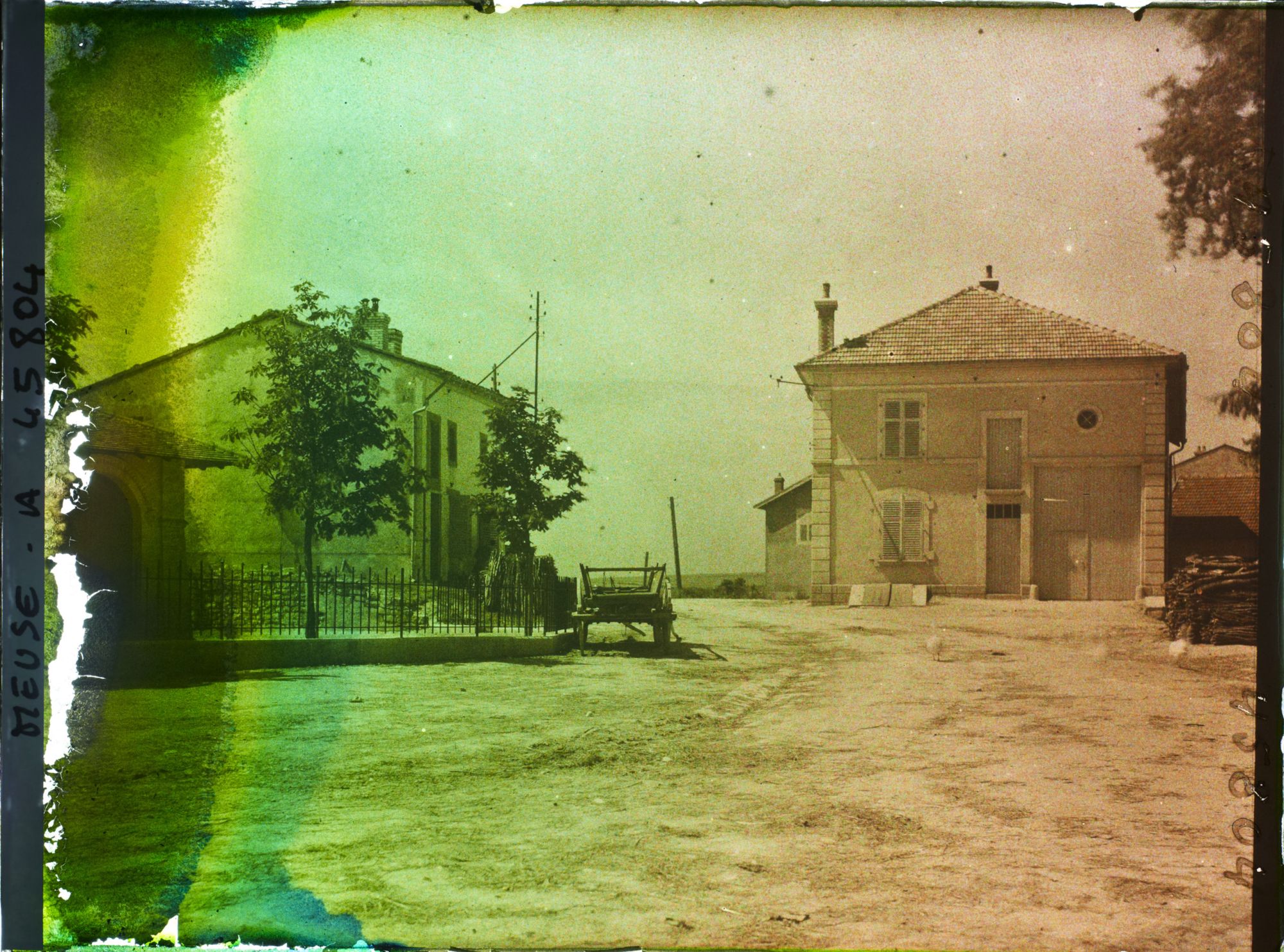 Image représentant France, Hattonchâtel, Reconstructions