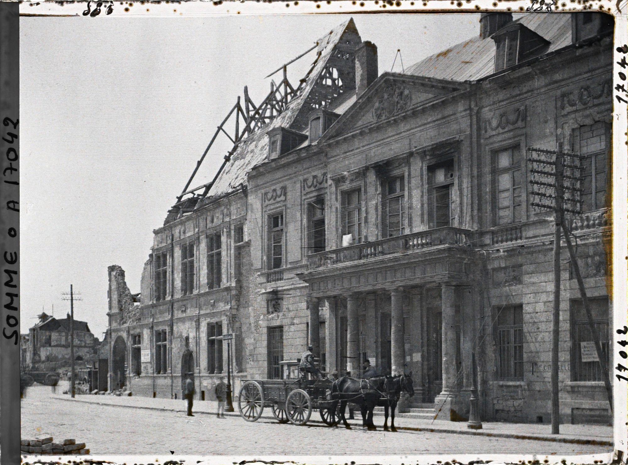 Image représentant France, Péronne, L'Hôtel de Ville