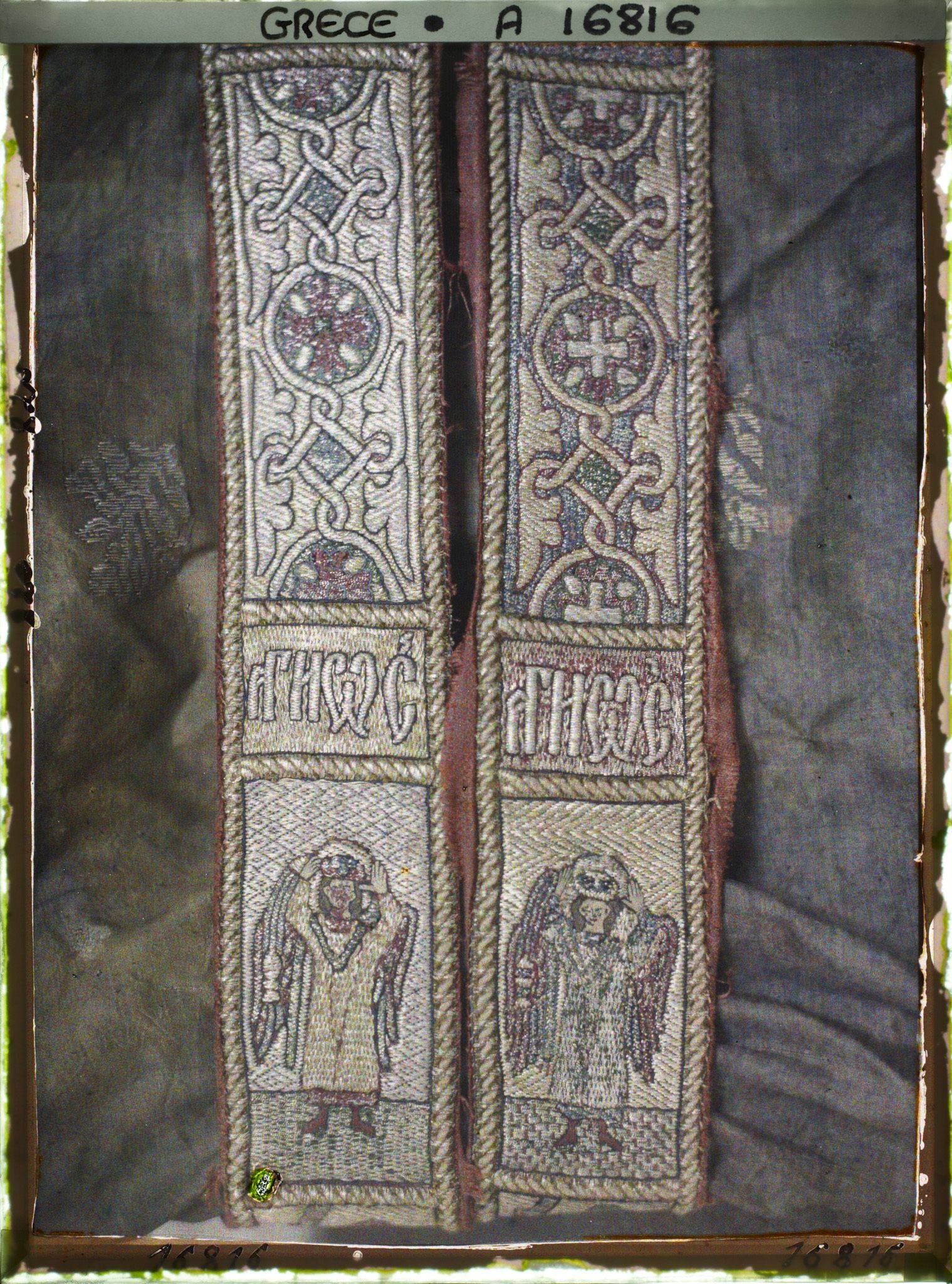 Image représentant Mont Athos, Iviron, Etoffe du XVe s.