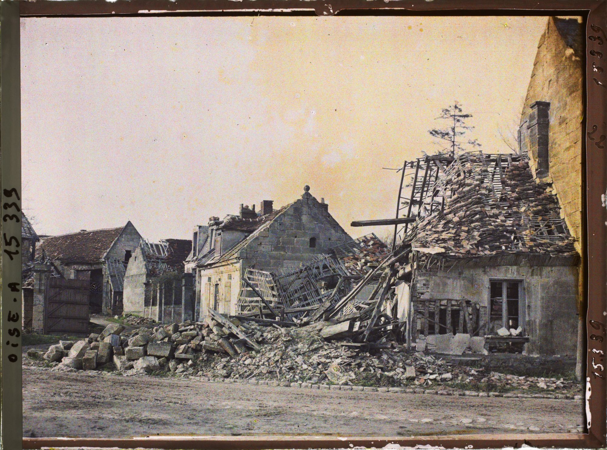 Image représentant France, Mareuil Lamothe, Guerre Quelques Maisons de Moreuil