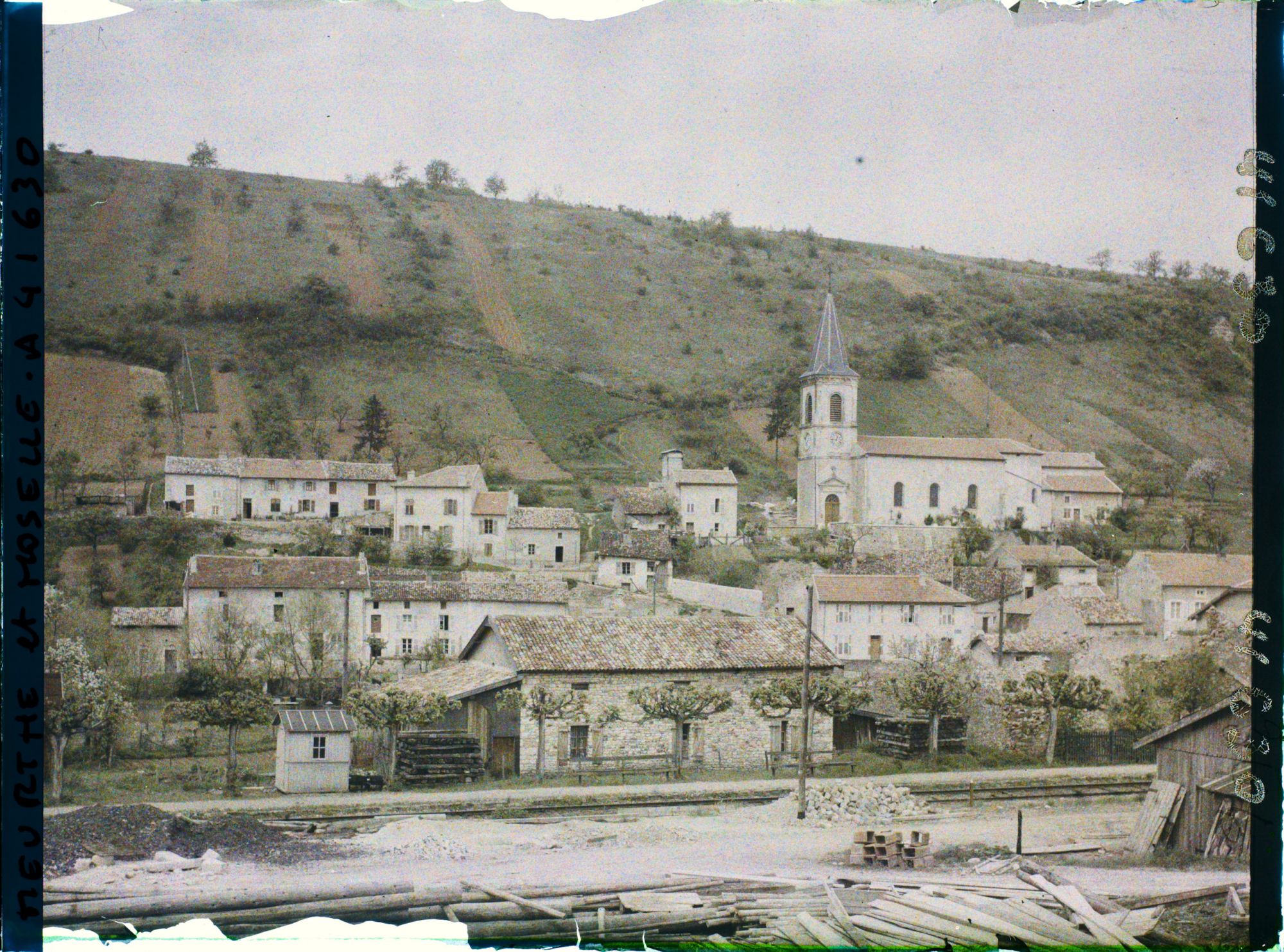 Image représentant France, Rembercourt, Reconstructions