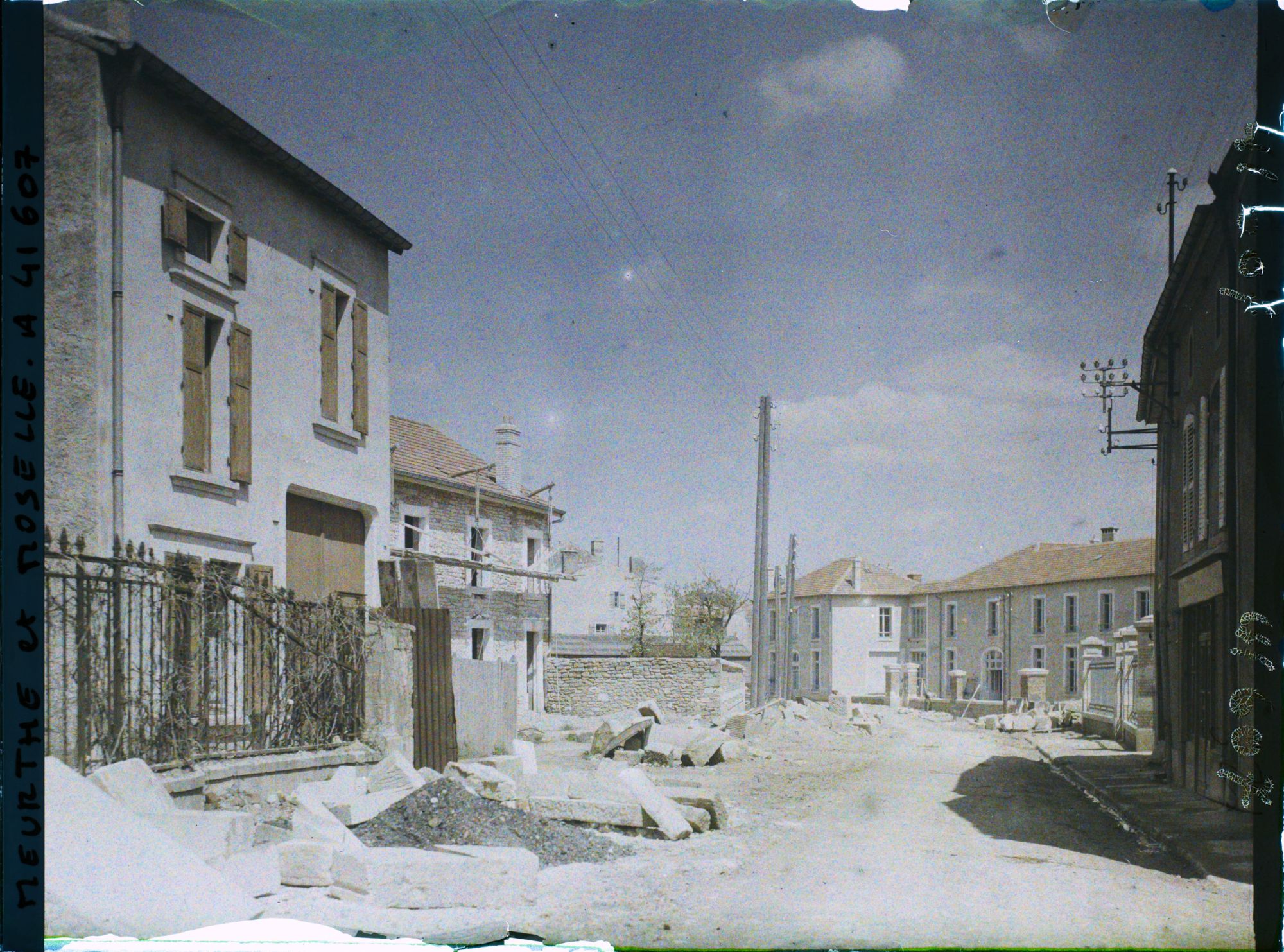 Image représentant France, Thiaucourt, Une vue vers le nouvel Hospice