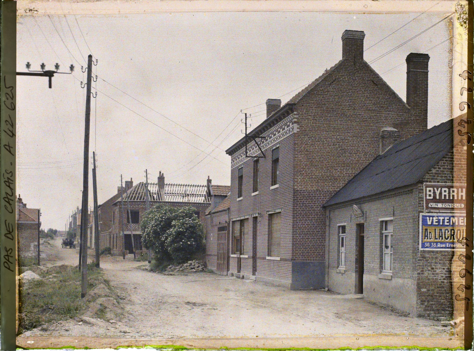 Image représentant France, Givenchy-en-Gohelle, Rue de l'Eglise