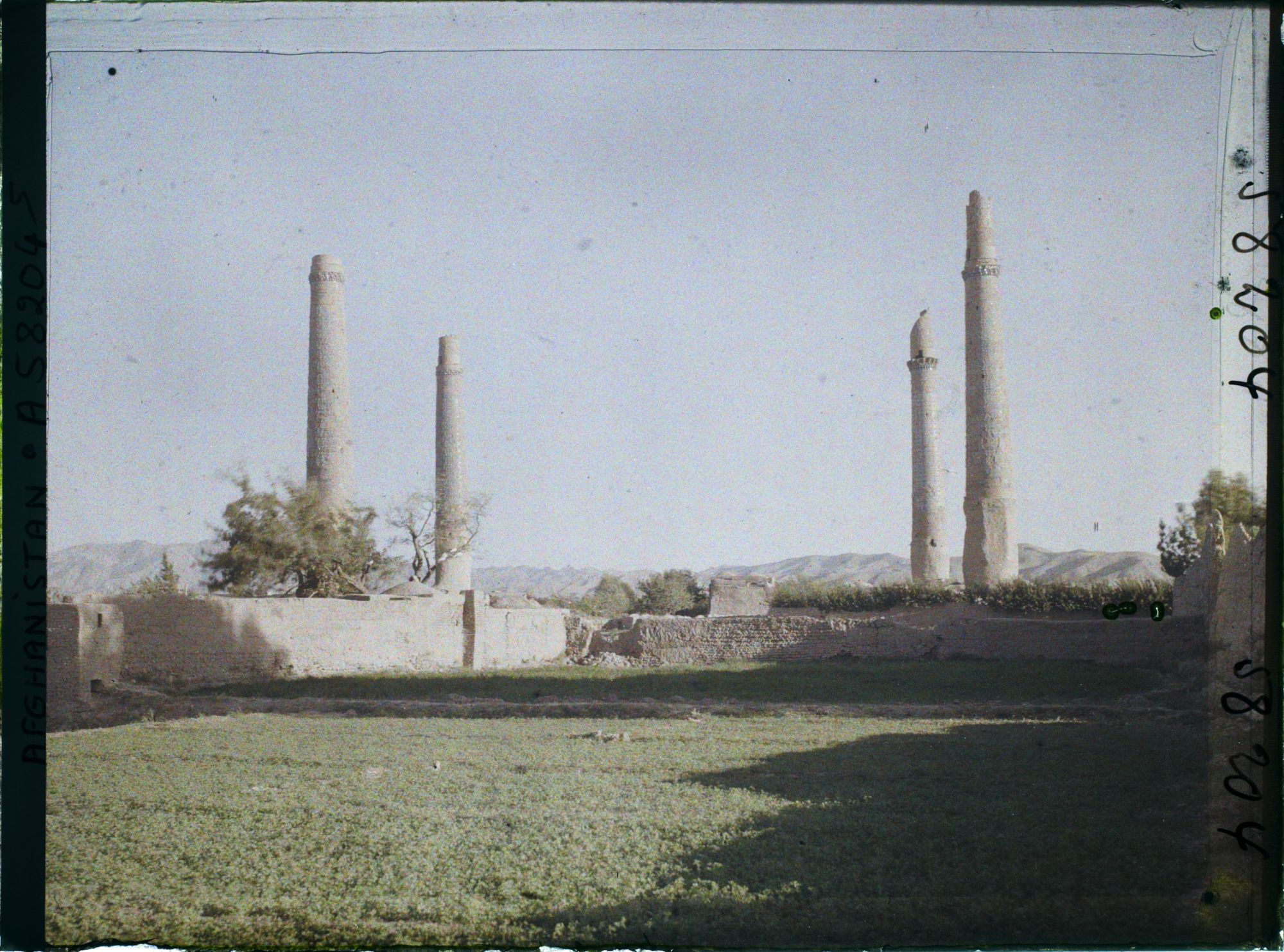 Image représentant Afghanistan, Hérat, Les quatre minarets - Est -