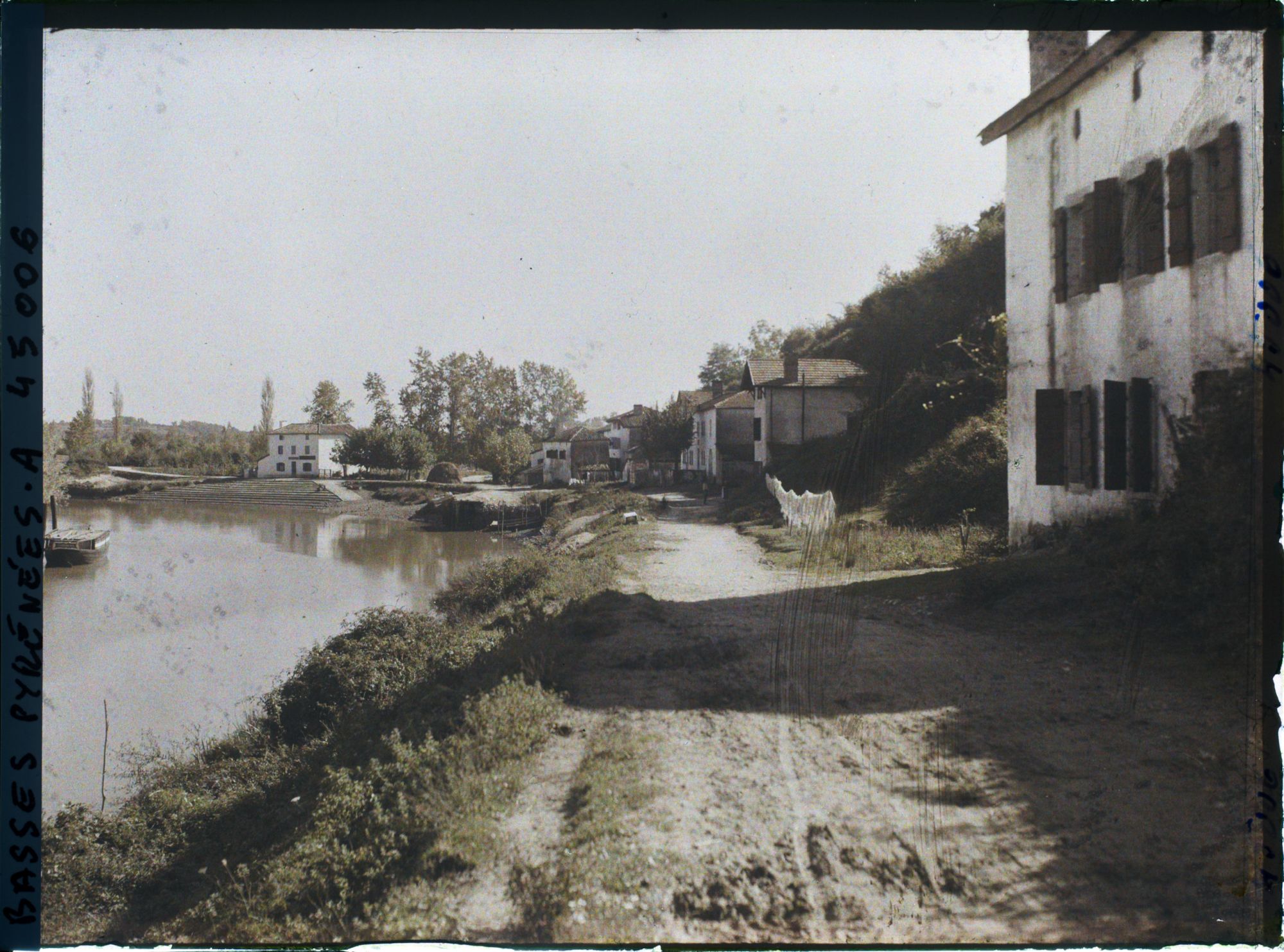 Image représentant France, Guiche, Les bords de la Bidouze