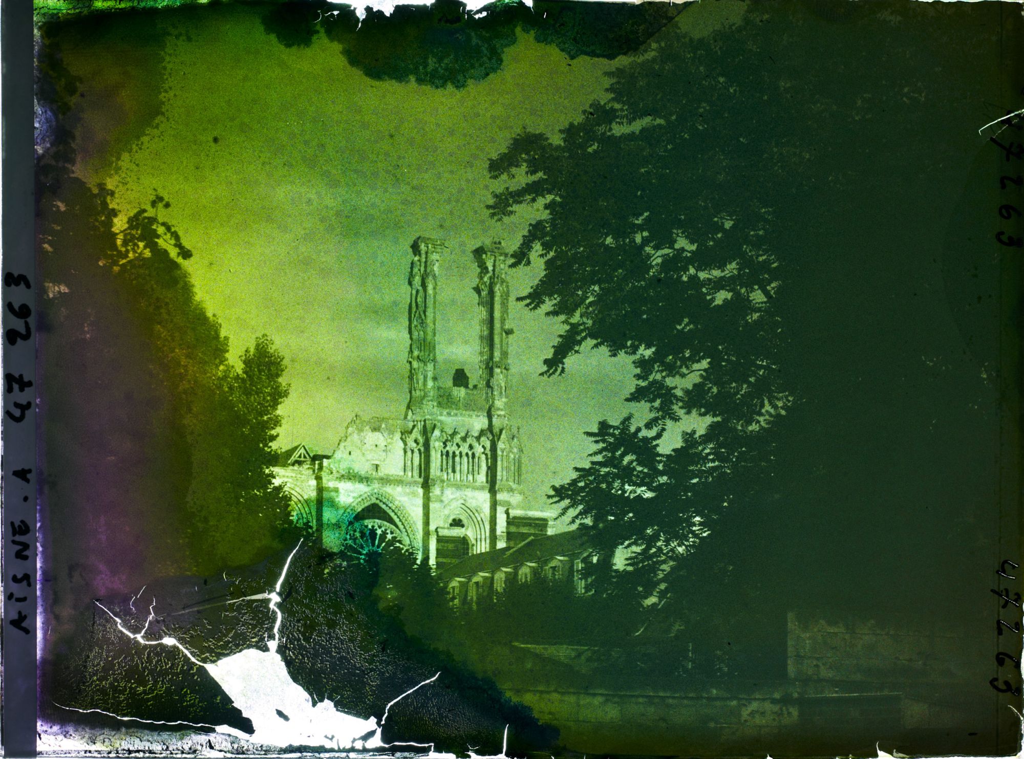 Image représentant France, Soissons, Effet de Soleil Couchant sur la Cathédrale