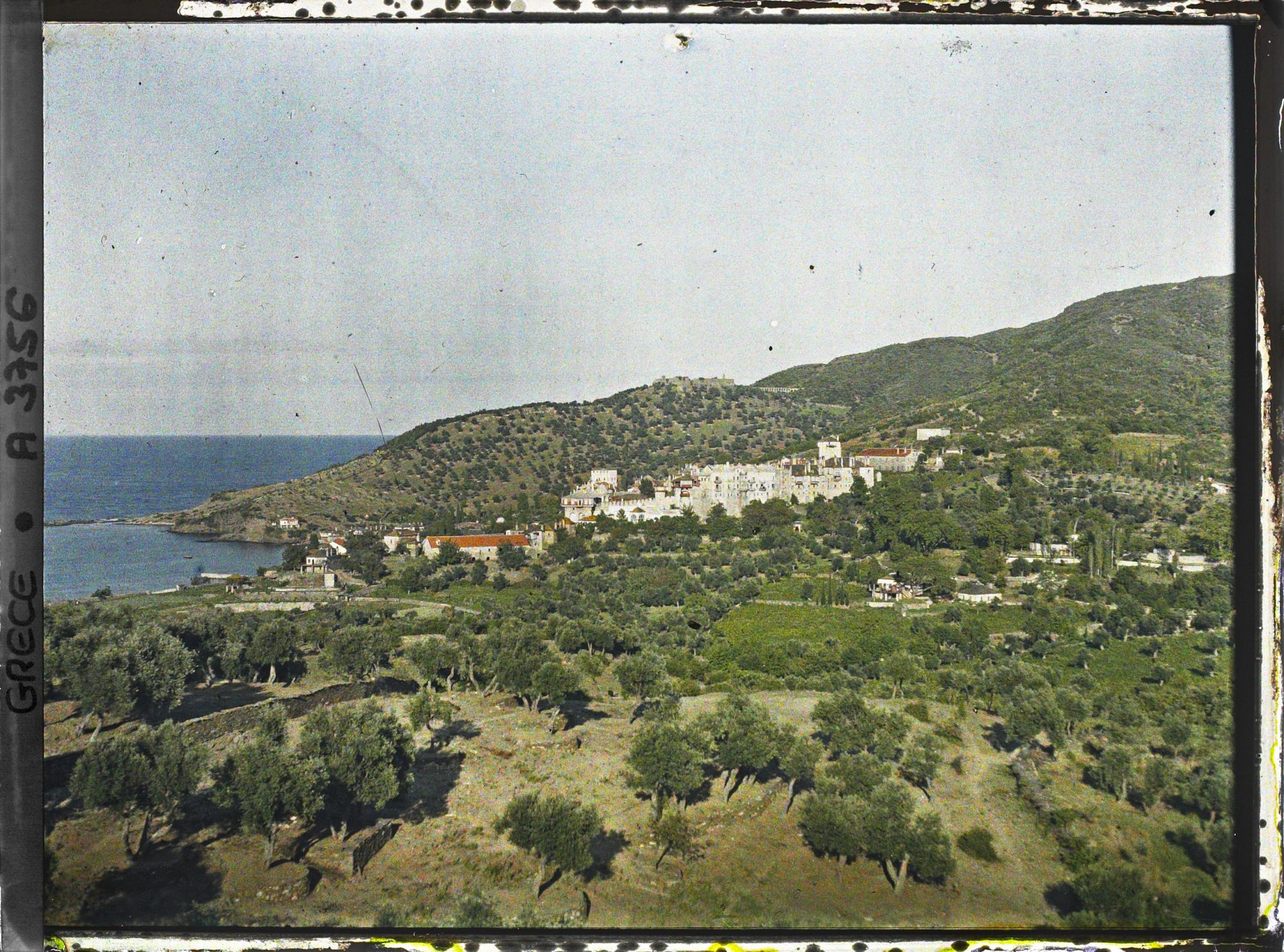 Image représentant Vue d'ensemble du monastère