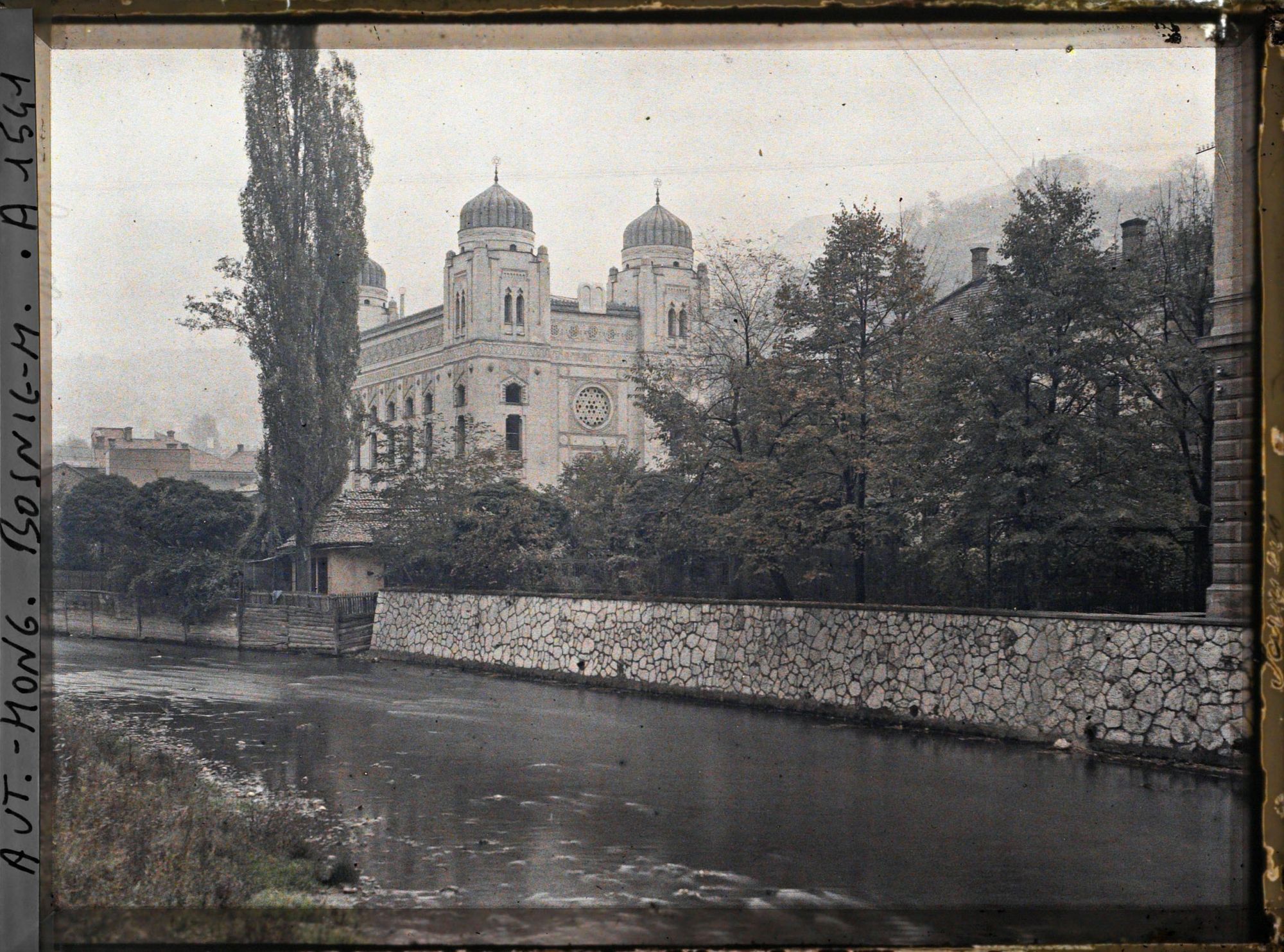 Image représentant Synagogue : extérieur