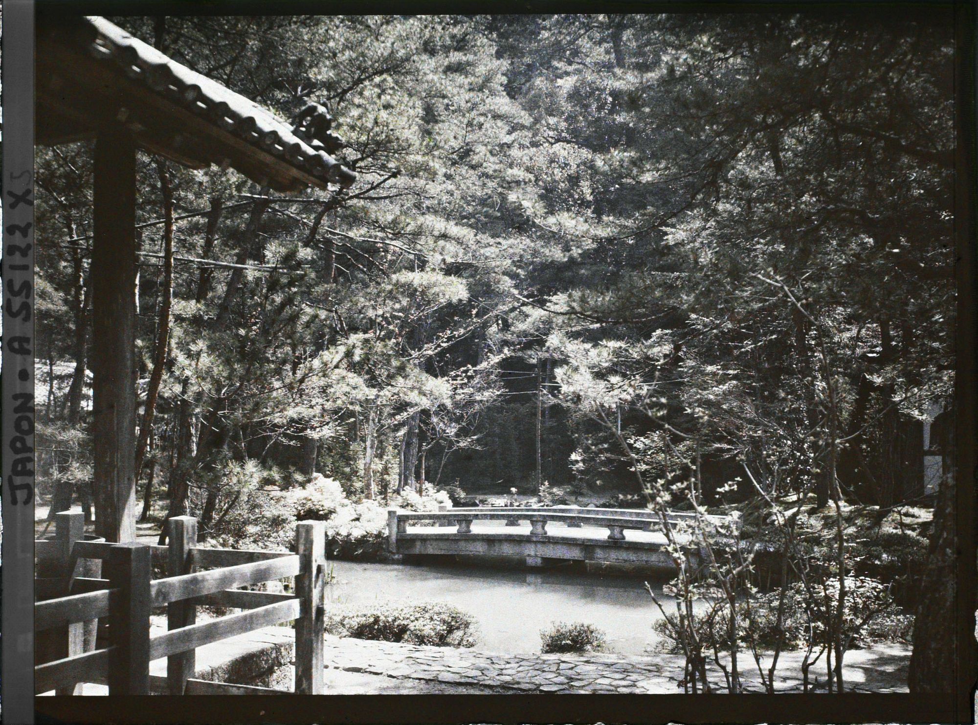 Image représentant Temple Hônen-in : Jardin et bâtiments