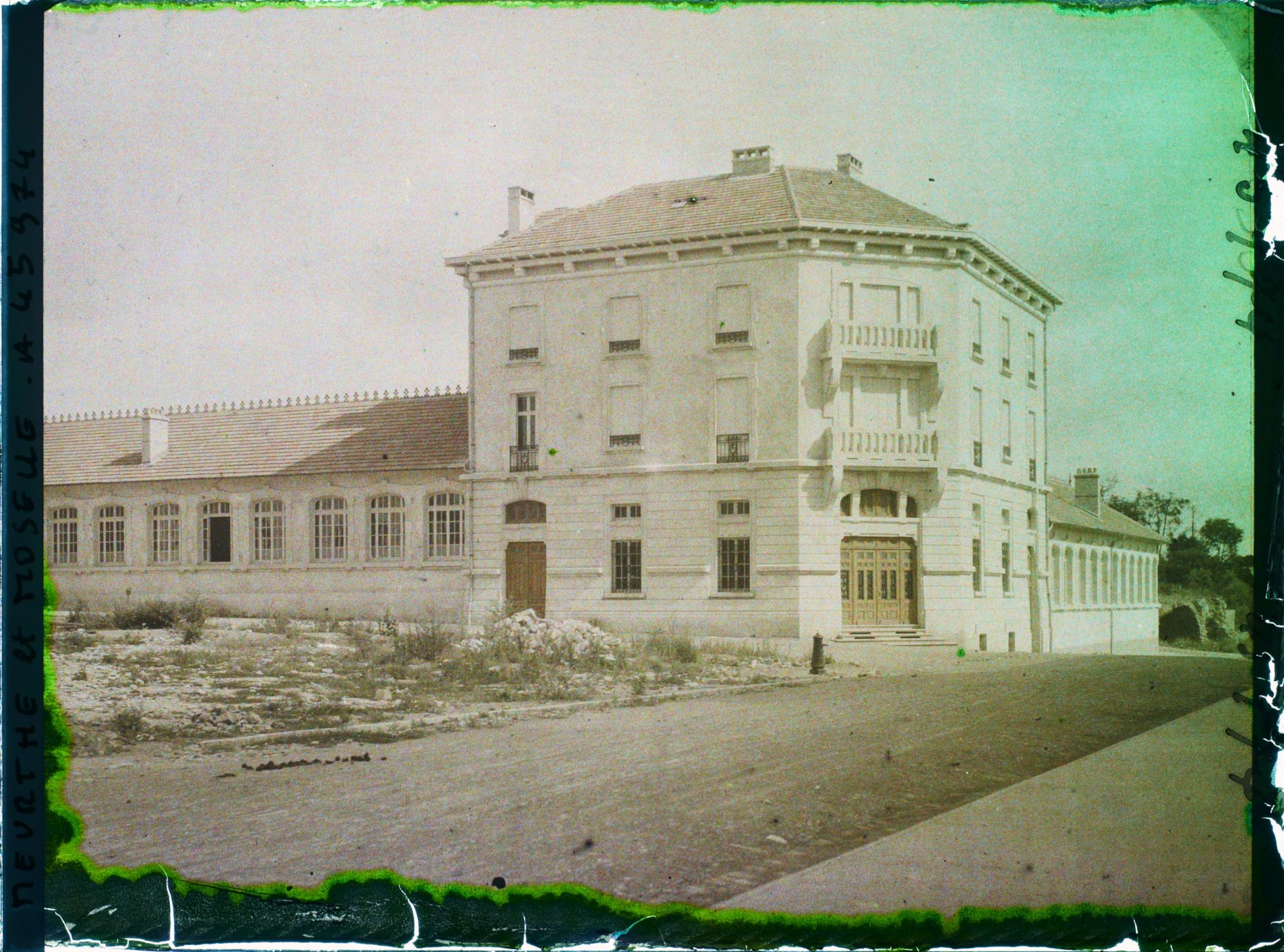 Image représentant France, Nomény, Les nouvelles Ecoles
