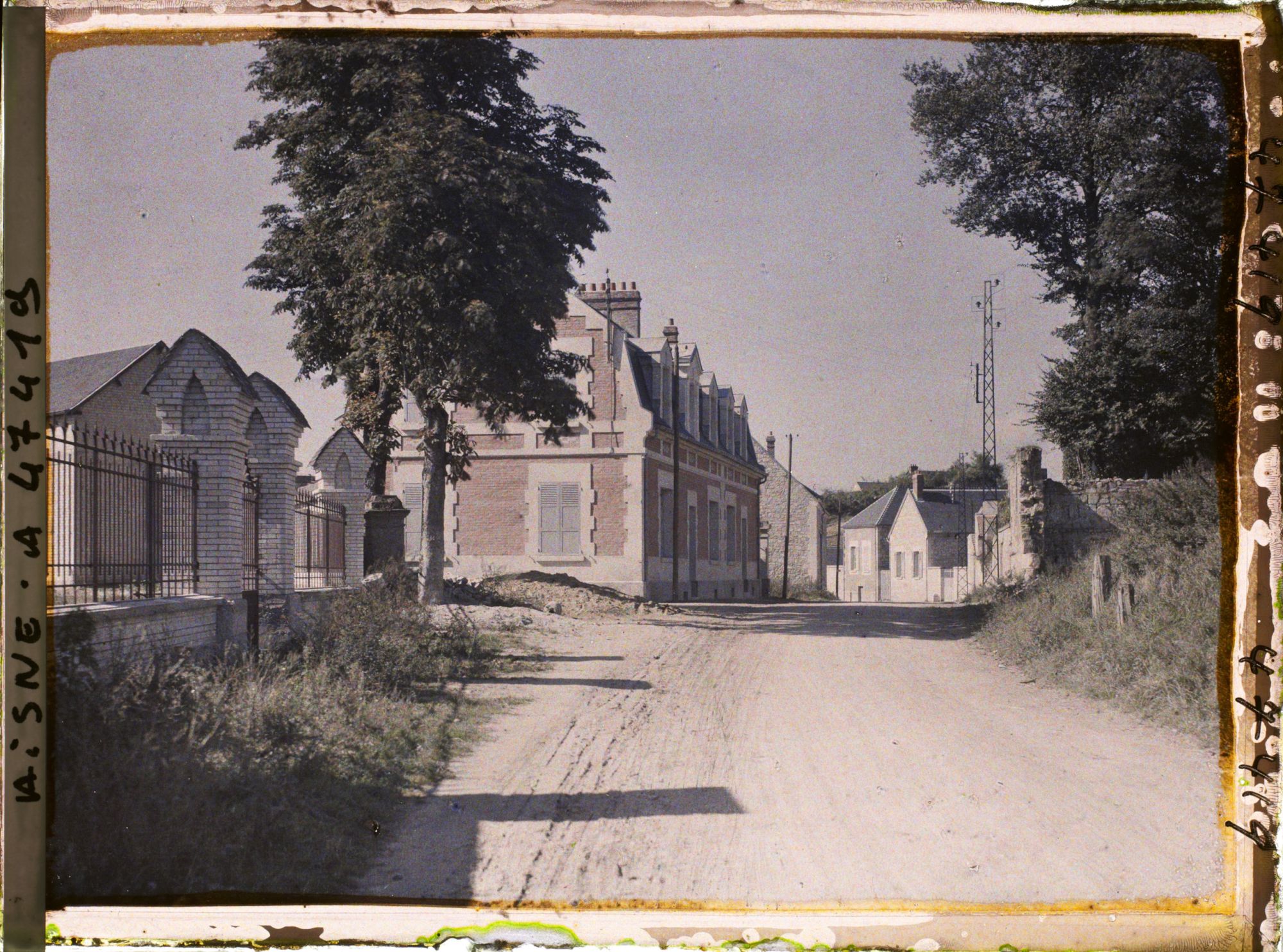 Image représentant France, Missy-s/Aisne, Entrée est du Village