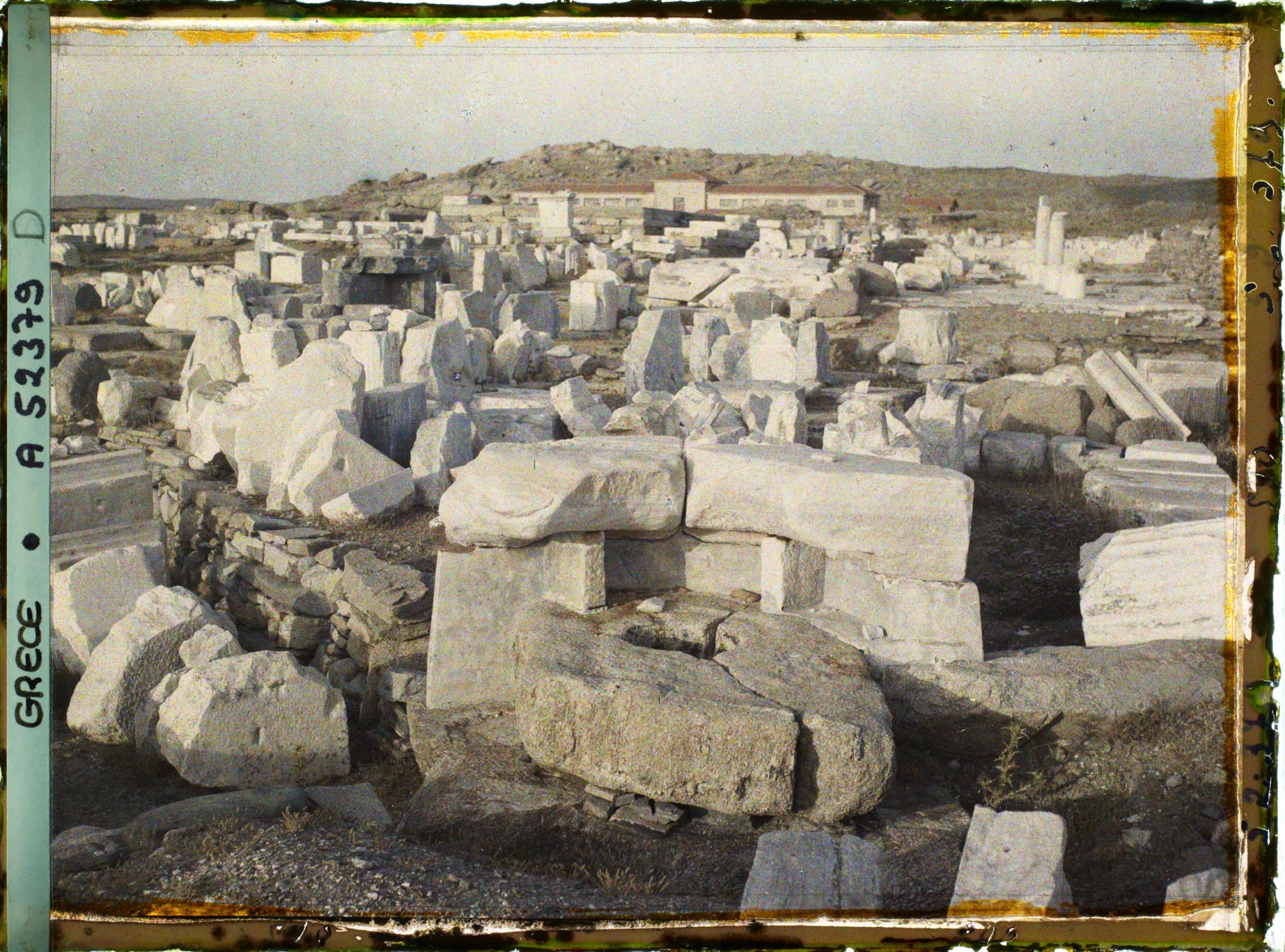 Image représentant Fondations du Palmier de Bronze Offert par Nicias vers 425 (av. J.C.)