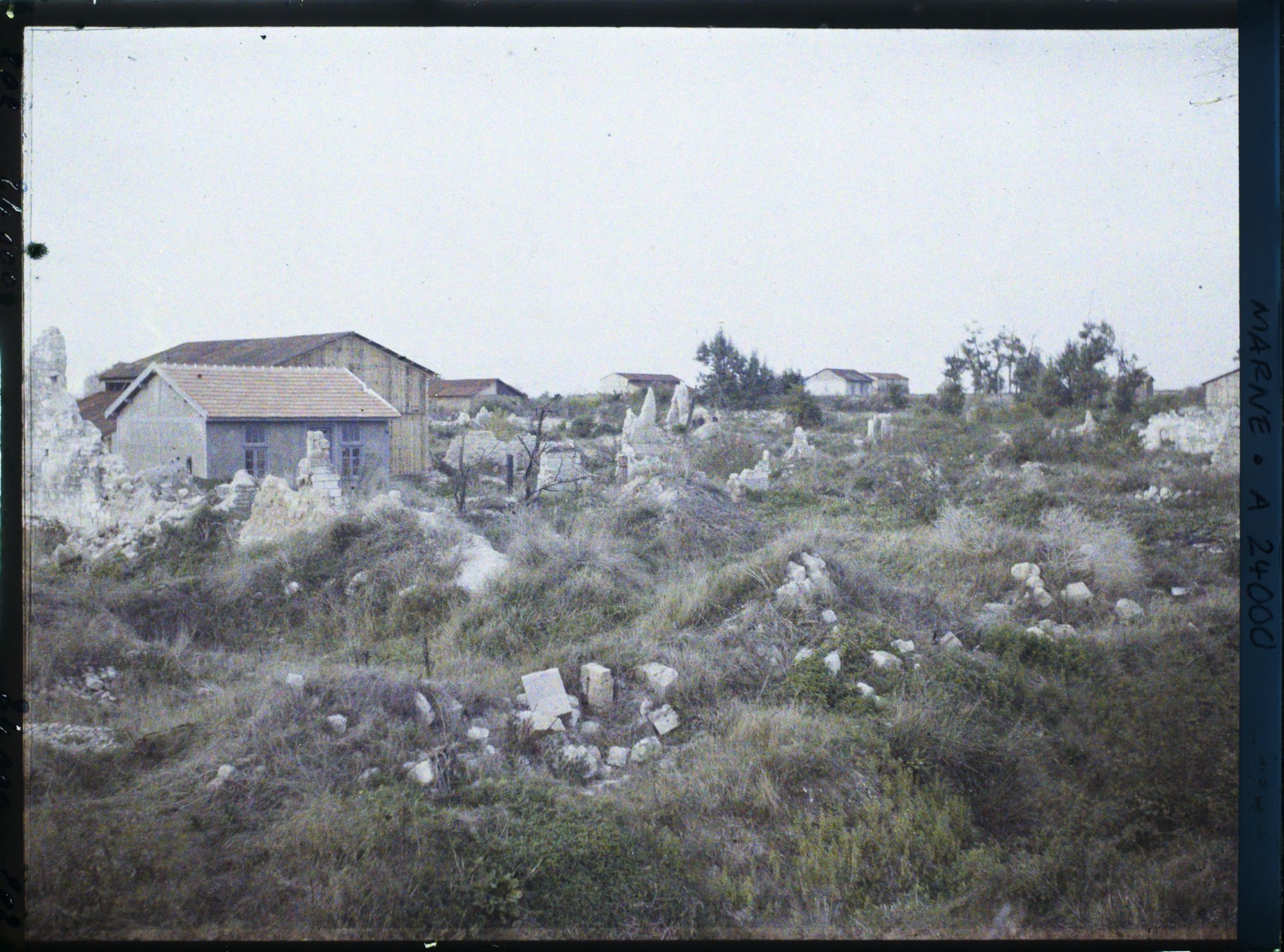 Image représentant France, St Hilaire le grd, Emplacement du Village de St Hilaire le Grand