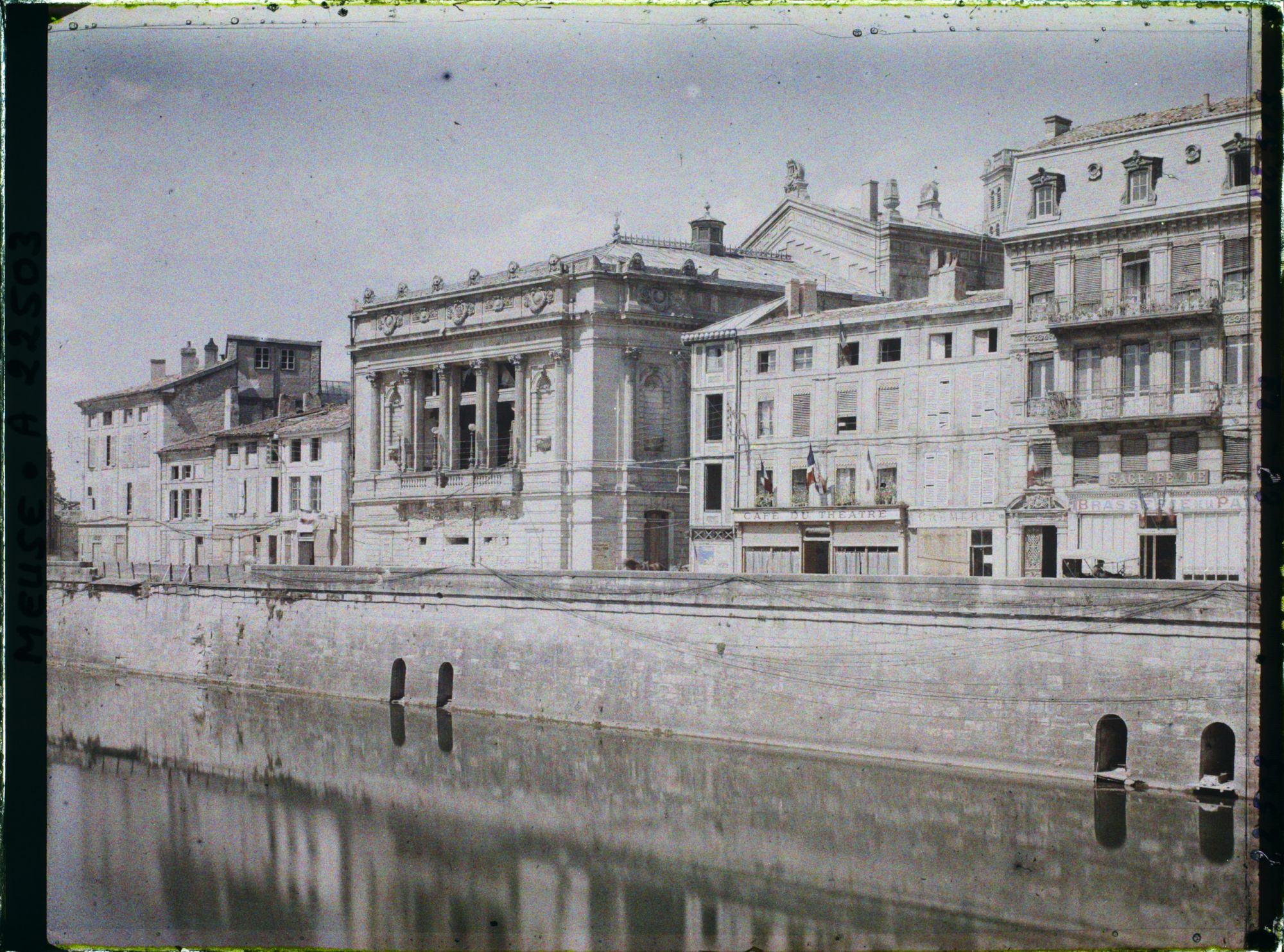 Image représentant France, Verdun, Quai de la Comédie