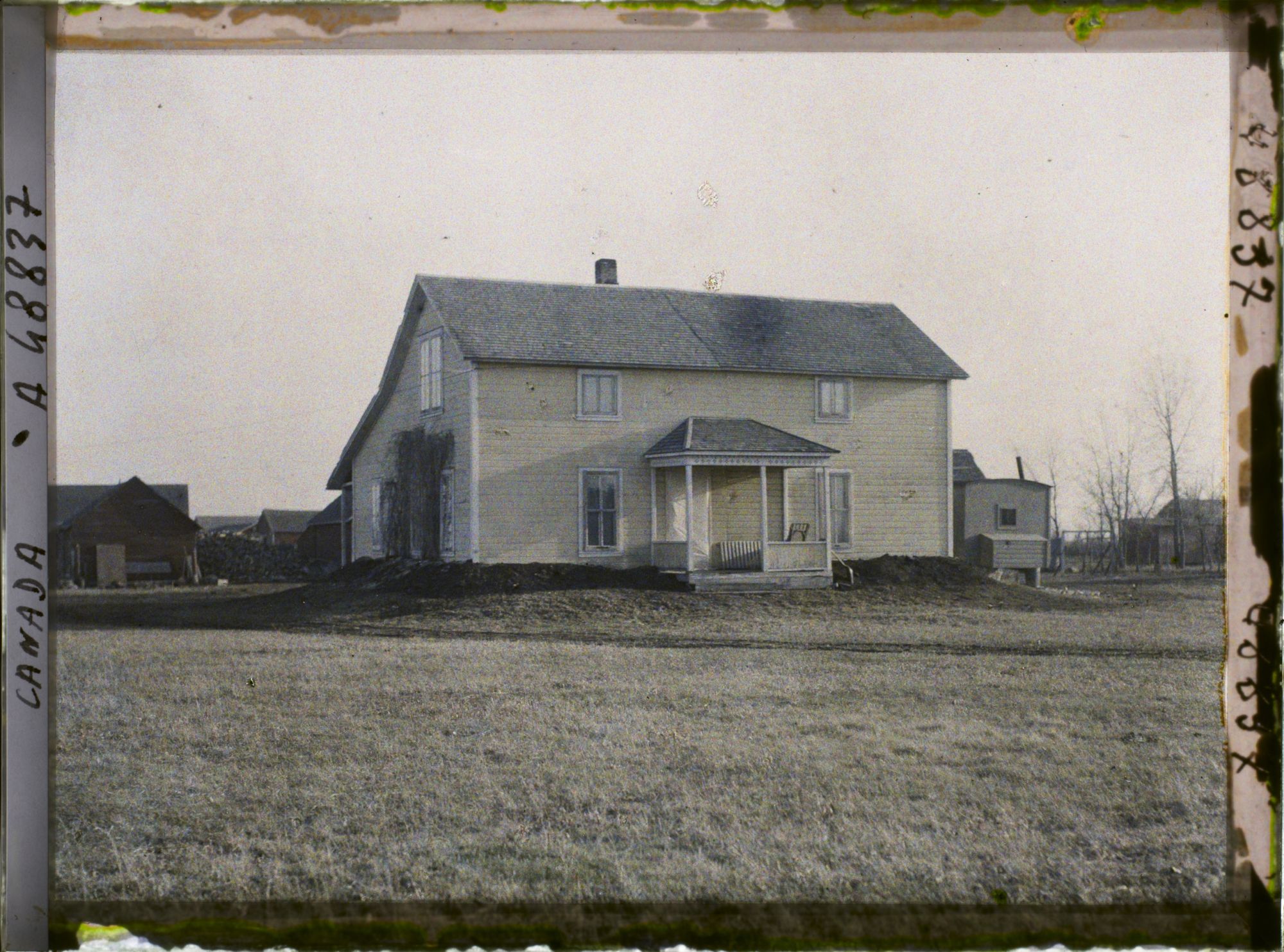 Image représentant Canada, Elie, Une ferme: Maison d'habitation