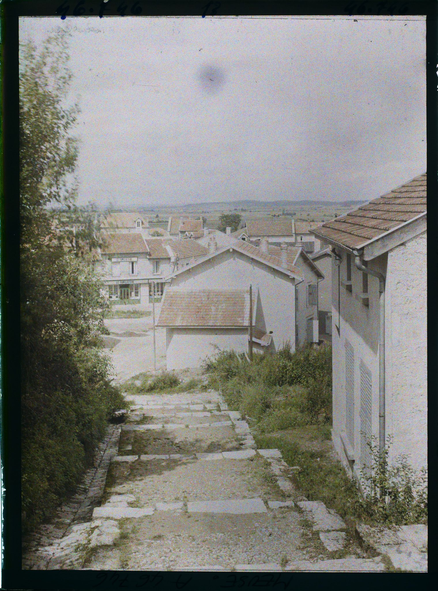 Image représentant France, Clermont en Argonne (Meuse), Chemin de l'Eglise