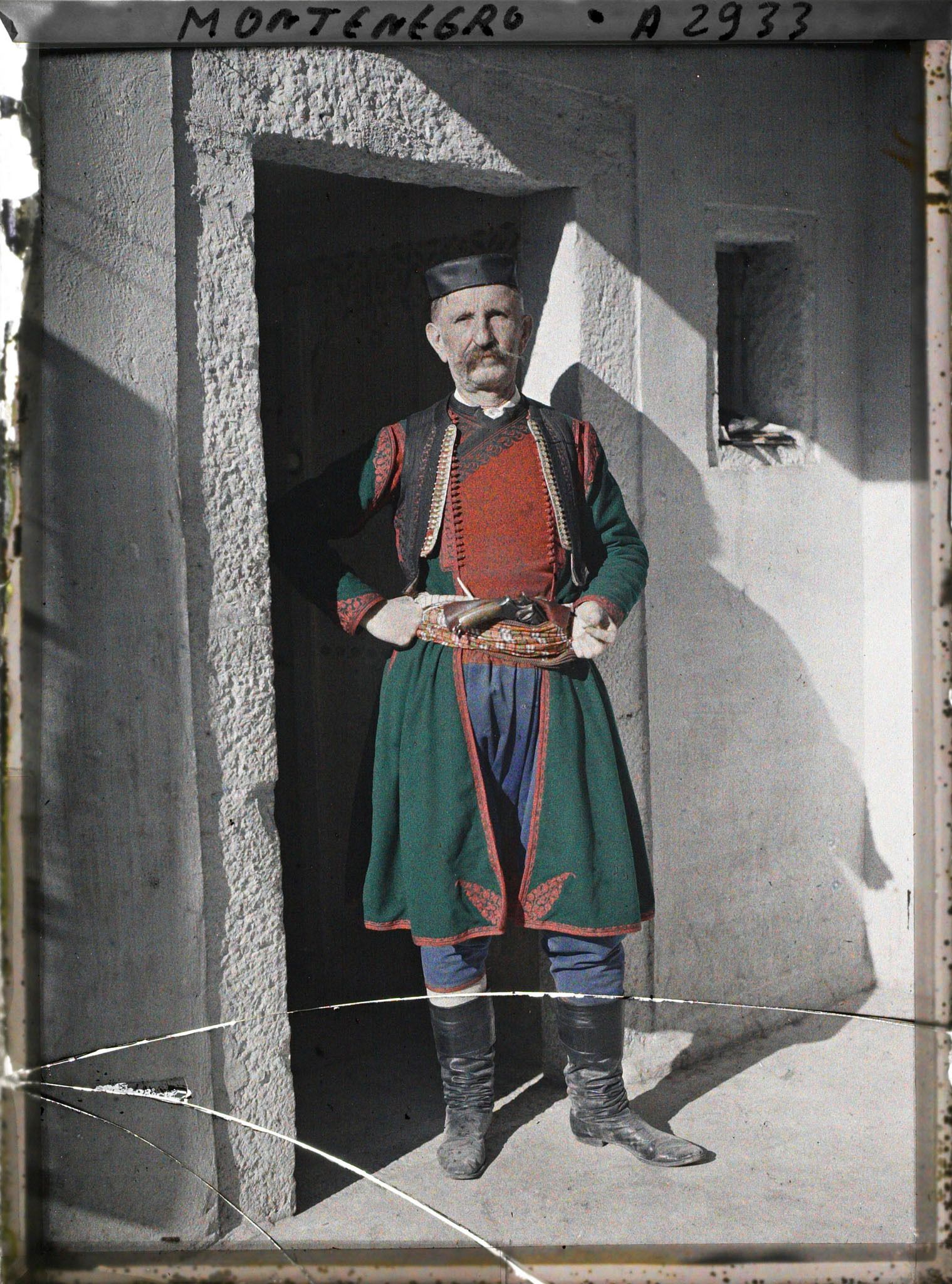 Image représentant Vuletic, directeur de la Banque du Monténégro, maire de la Commune