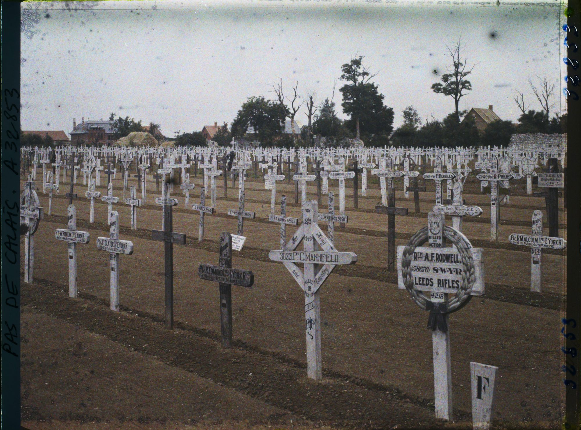 Image représentant France, Roclincourt, Les Cimetières Anglais et Français de Roclincourt-Village