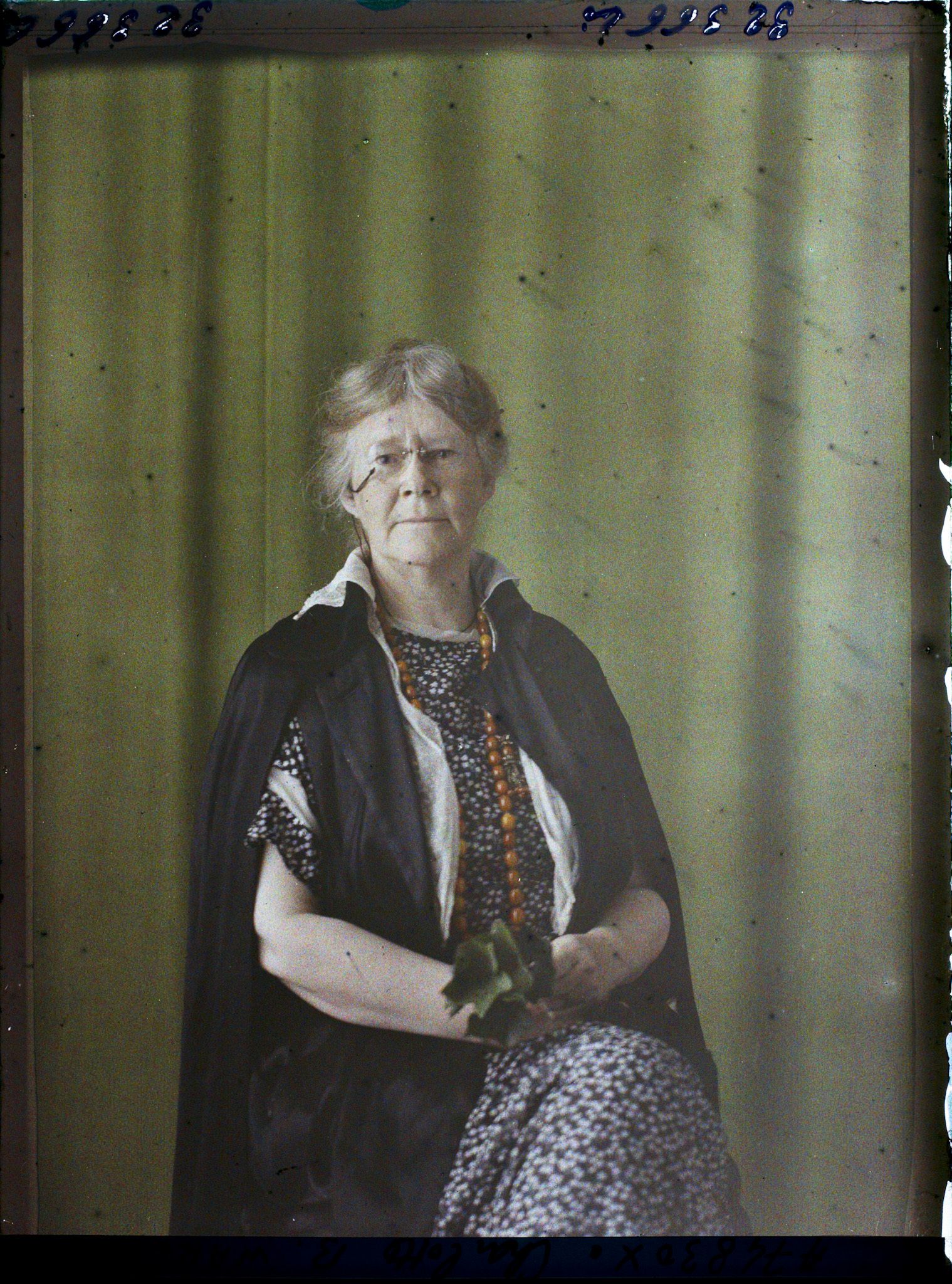 Image représentant https://musee-albert-kahn.s-museum.fr/home/NWQ2OTAwYzNmYjZlZTk1ZWQwODJmMjY4L2dlbmVyaWMtbm90aWNlLXRhYi9hdXRob3JpdHkvNjE3YTc5ZjVjZjhiODk2OGIzMzM3ZDIx/5d6900c3fb6ee95ed082f268/generic-notice-tab/authority/617a79ebcf8b8968b33379fe Mrs. Charlotte B. Ware