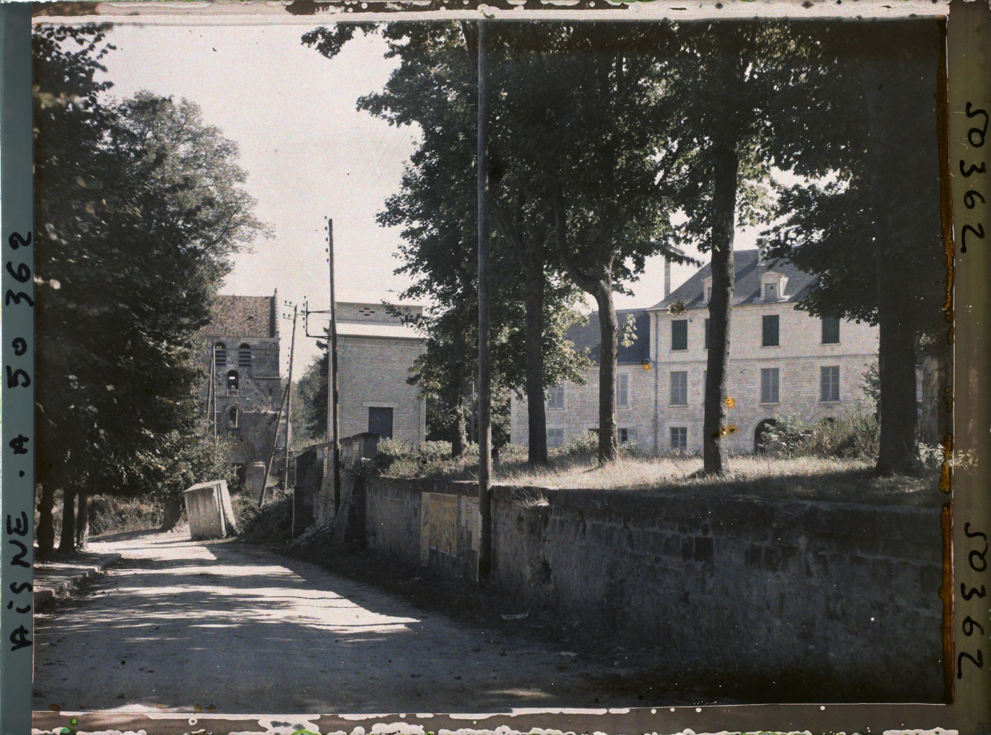 Image représentant France, Mercin, Vue vers nouvelle Mairie