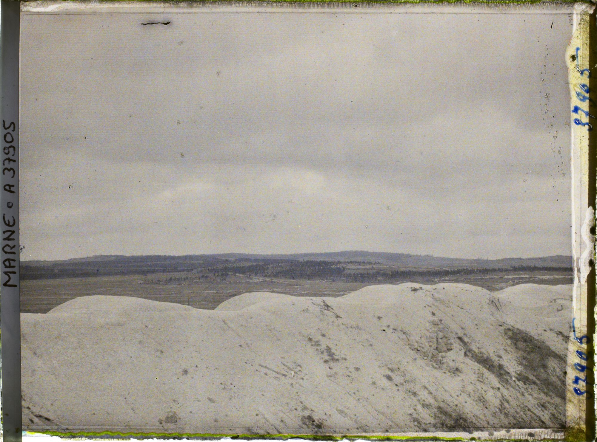Image représentant France, La Pompelle, Sommet du fort vers Nogent l'Abbesse