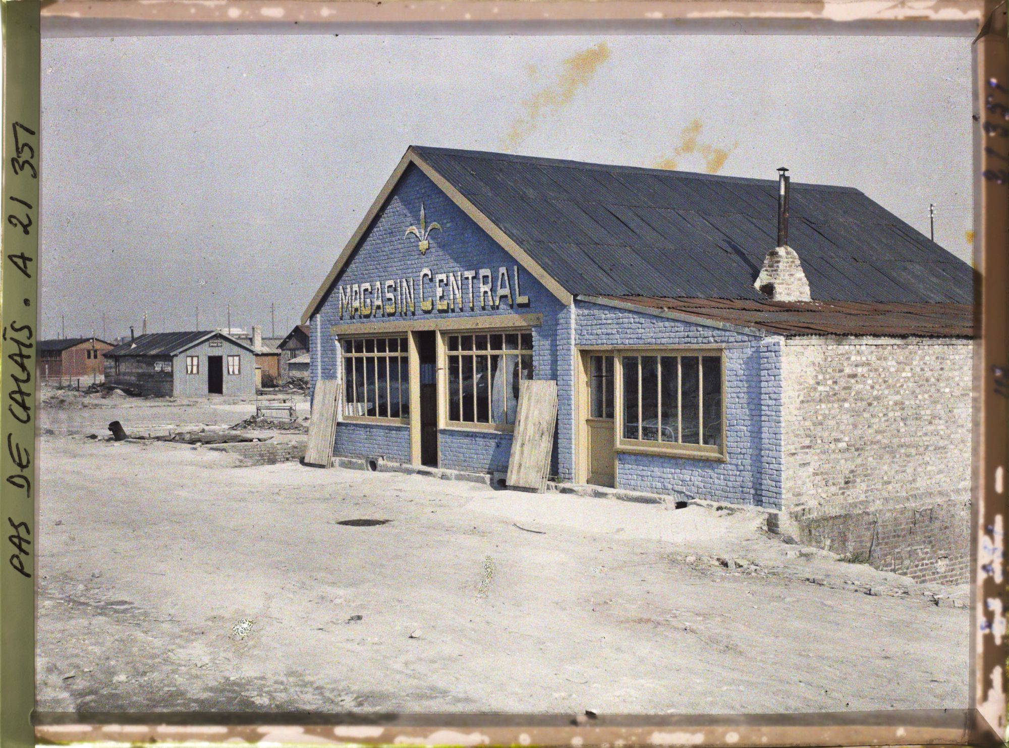 Image représentant France, Lens, Magasin rue Pasteur prolongée