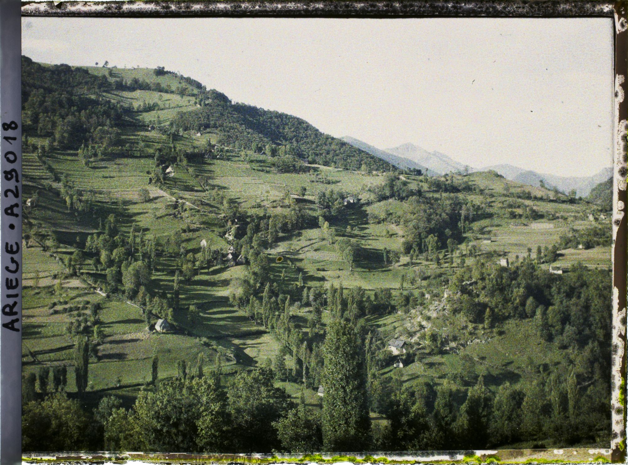 Image représentant Un coin de la vallée de Bethmale, vue vers la vallée du Lez