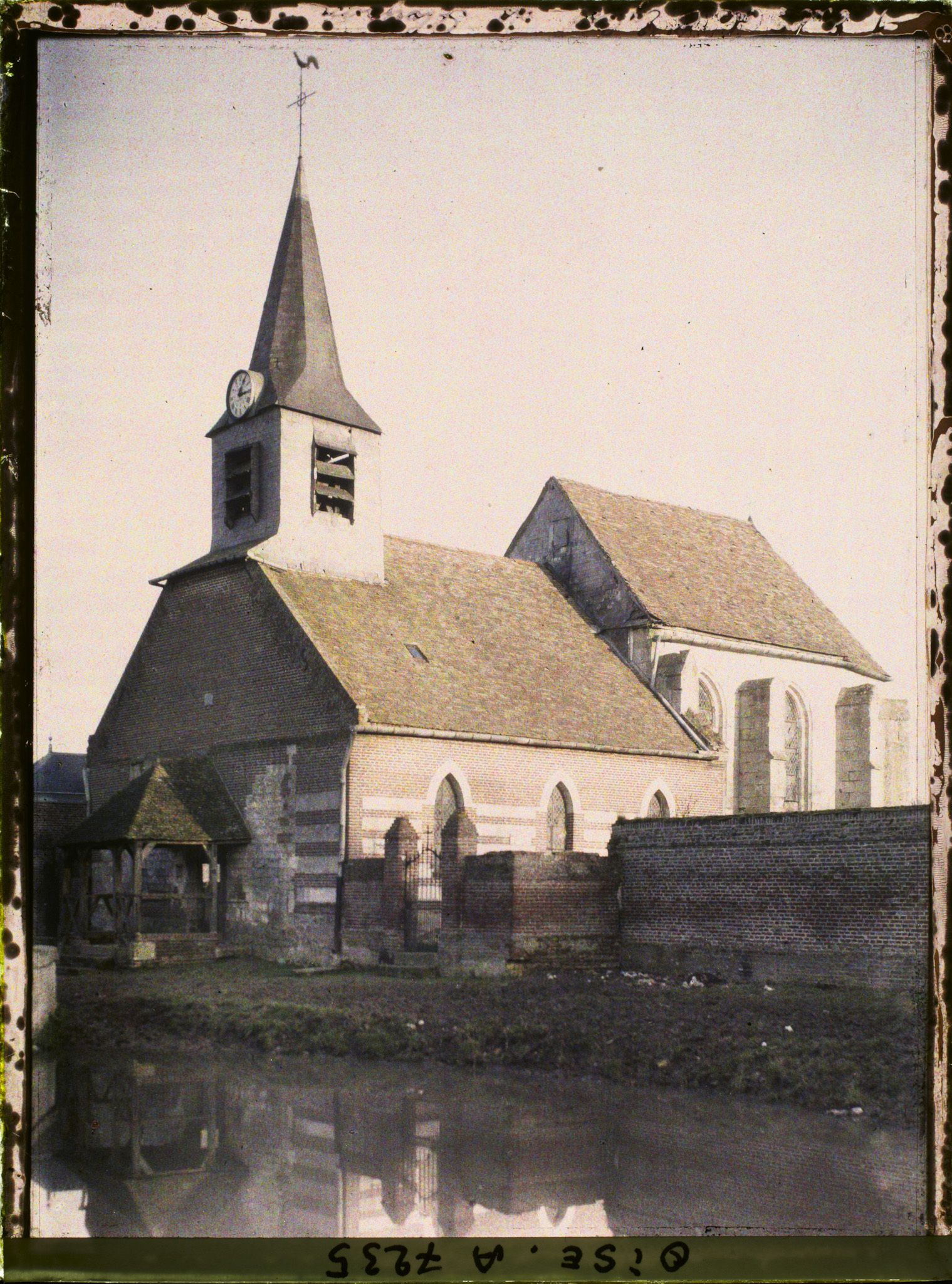Image représentant France, Ployron, Extérieur de l'Eglise