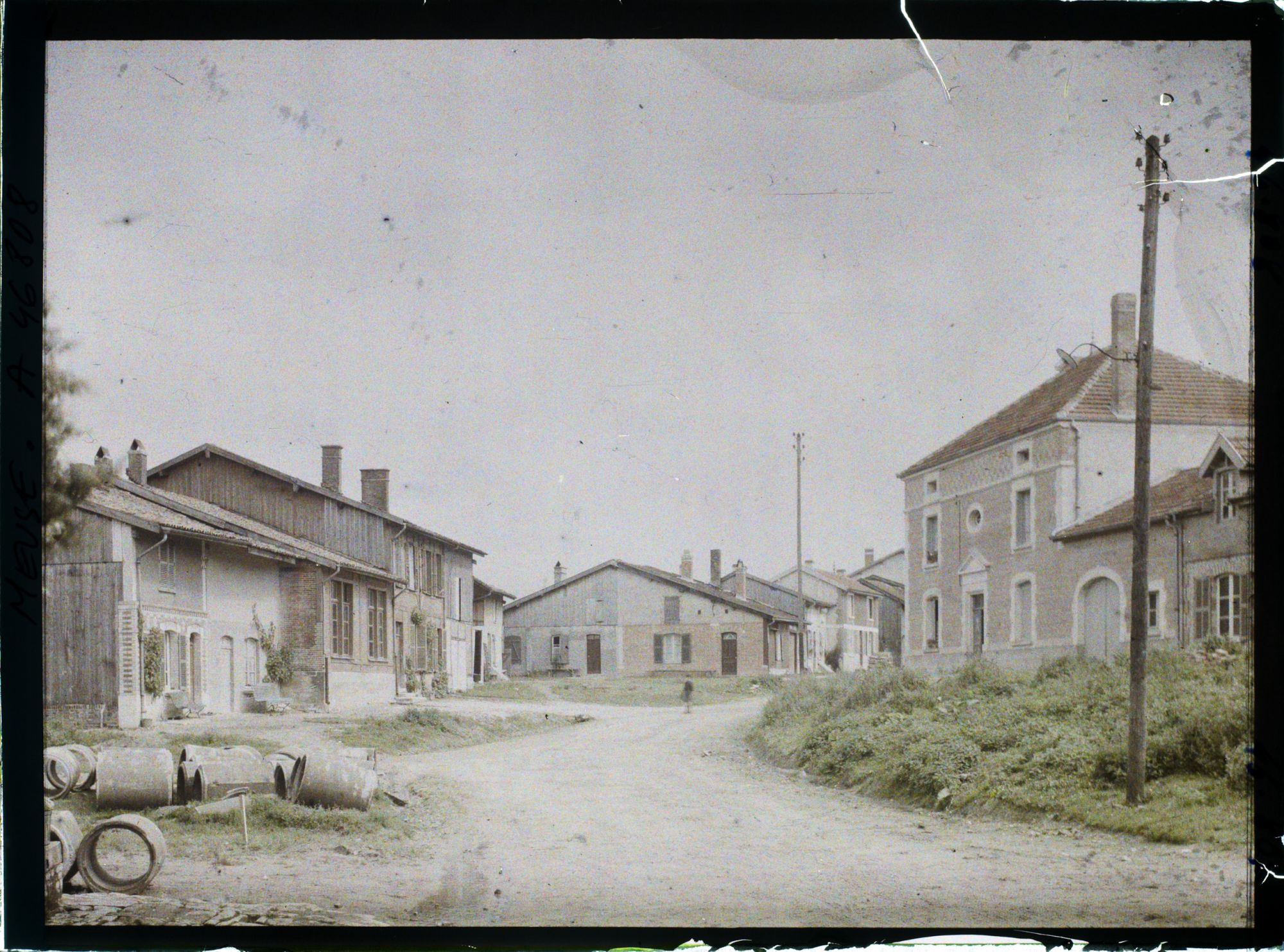 Image représentant France, Les Islettes (Meuse) (1427h), Rue du Village