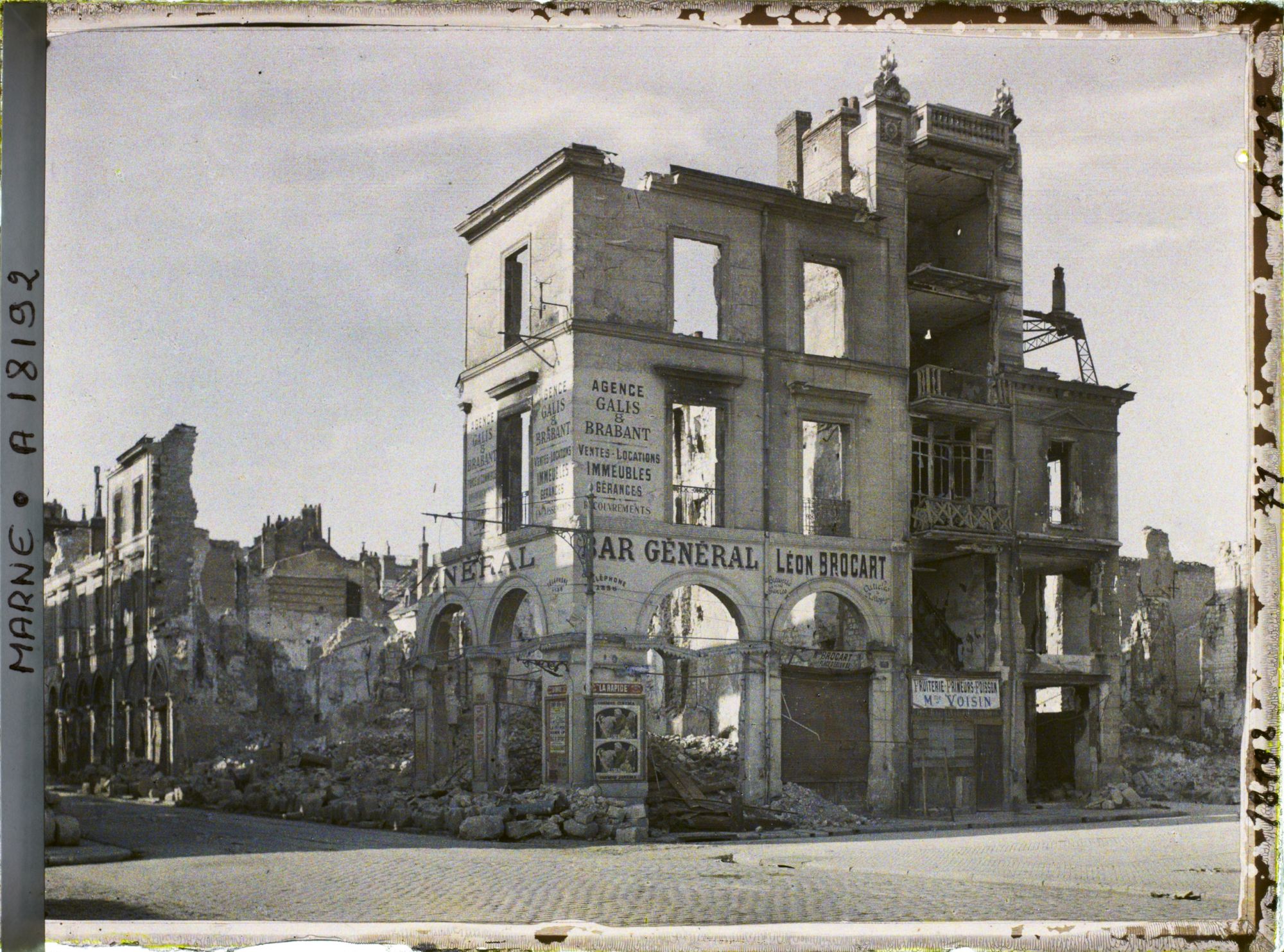 Image représentant France, Reims, Place du marché