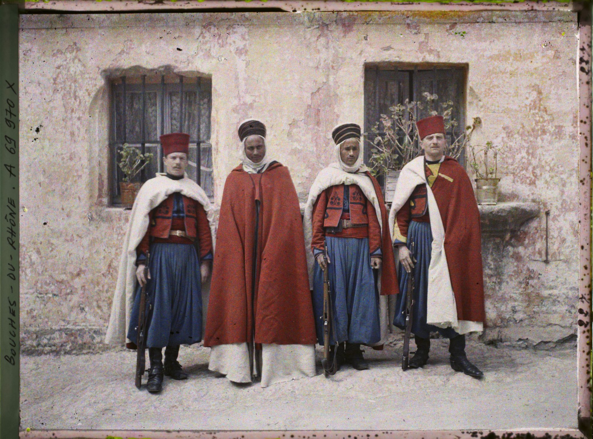 Image représentant Les Spahis dans le Château du Roi René