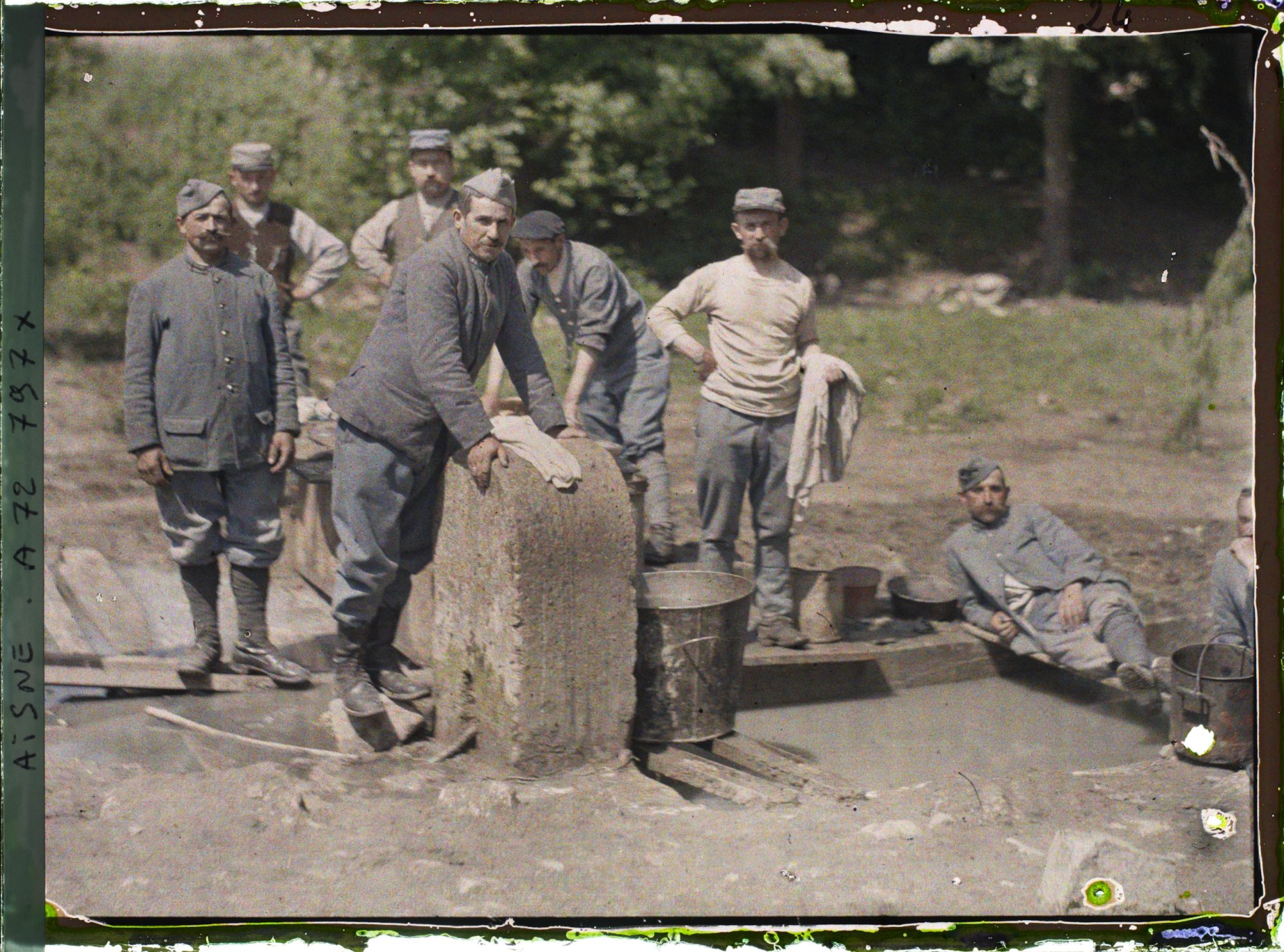 Image représentant Soldats au lavoir