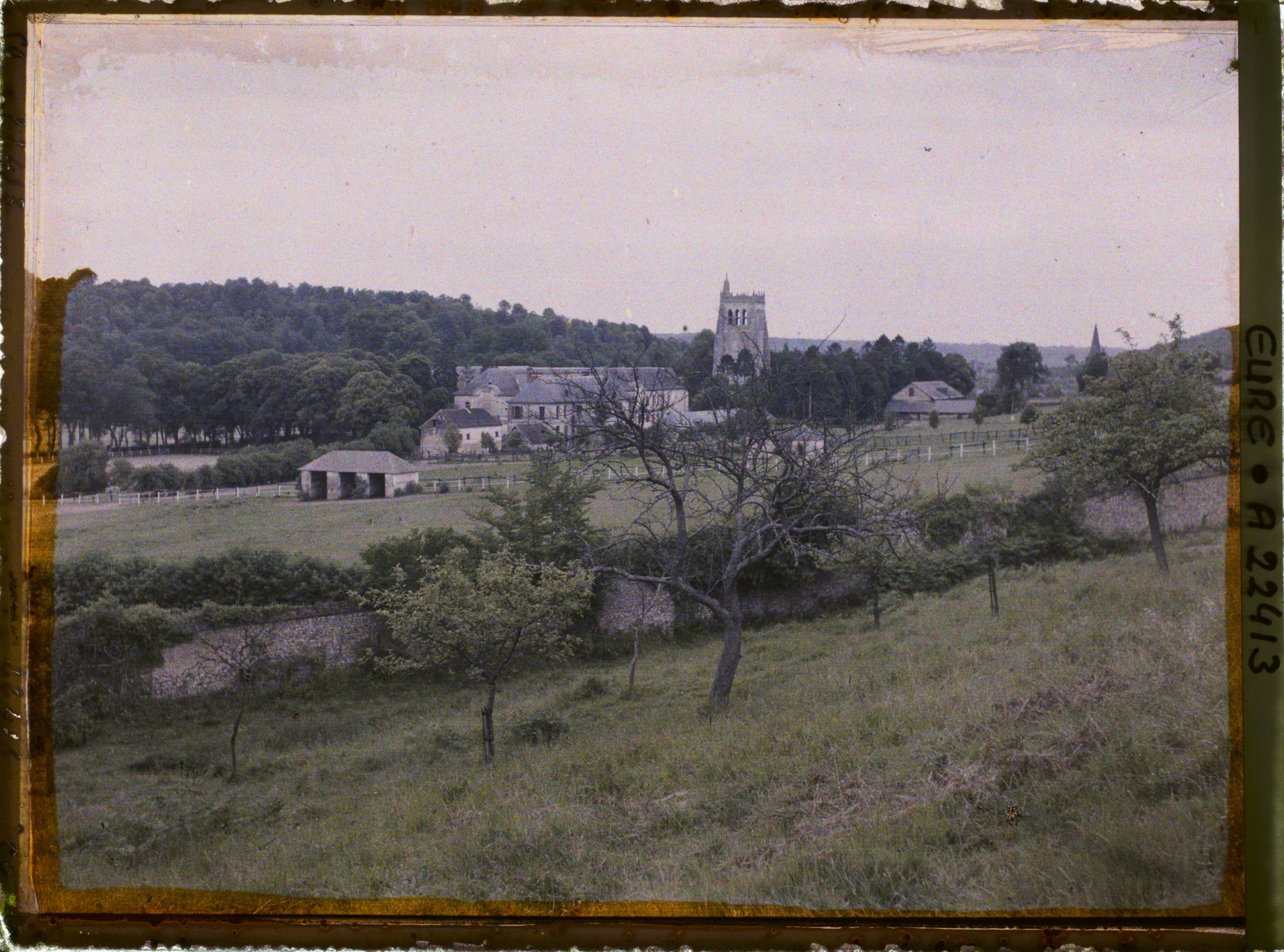 Image représentant Vue d'ensemble du village vers le nord-ouest