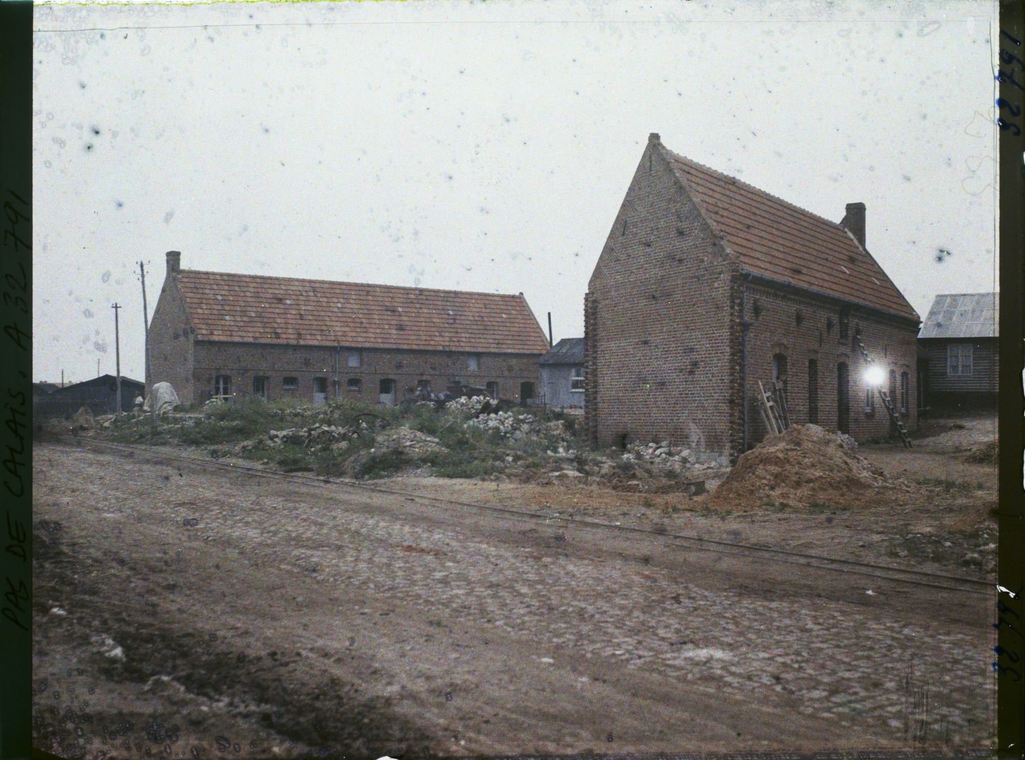 Image représentant France, Neuville St Waast, Une ferme