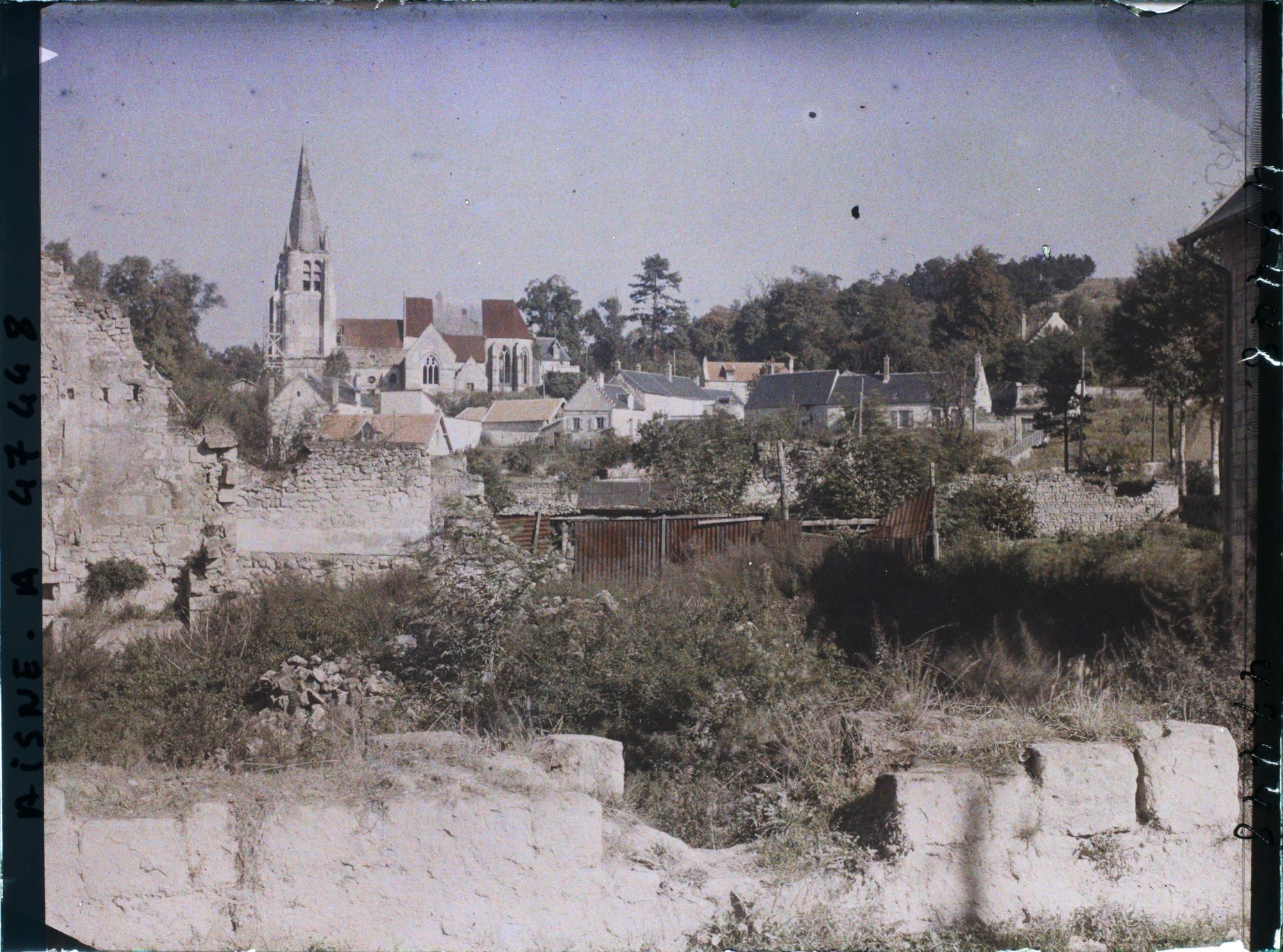 Image représentant France, Bucy-le-Long, Vue Gle vers l'Eglise