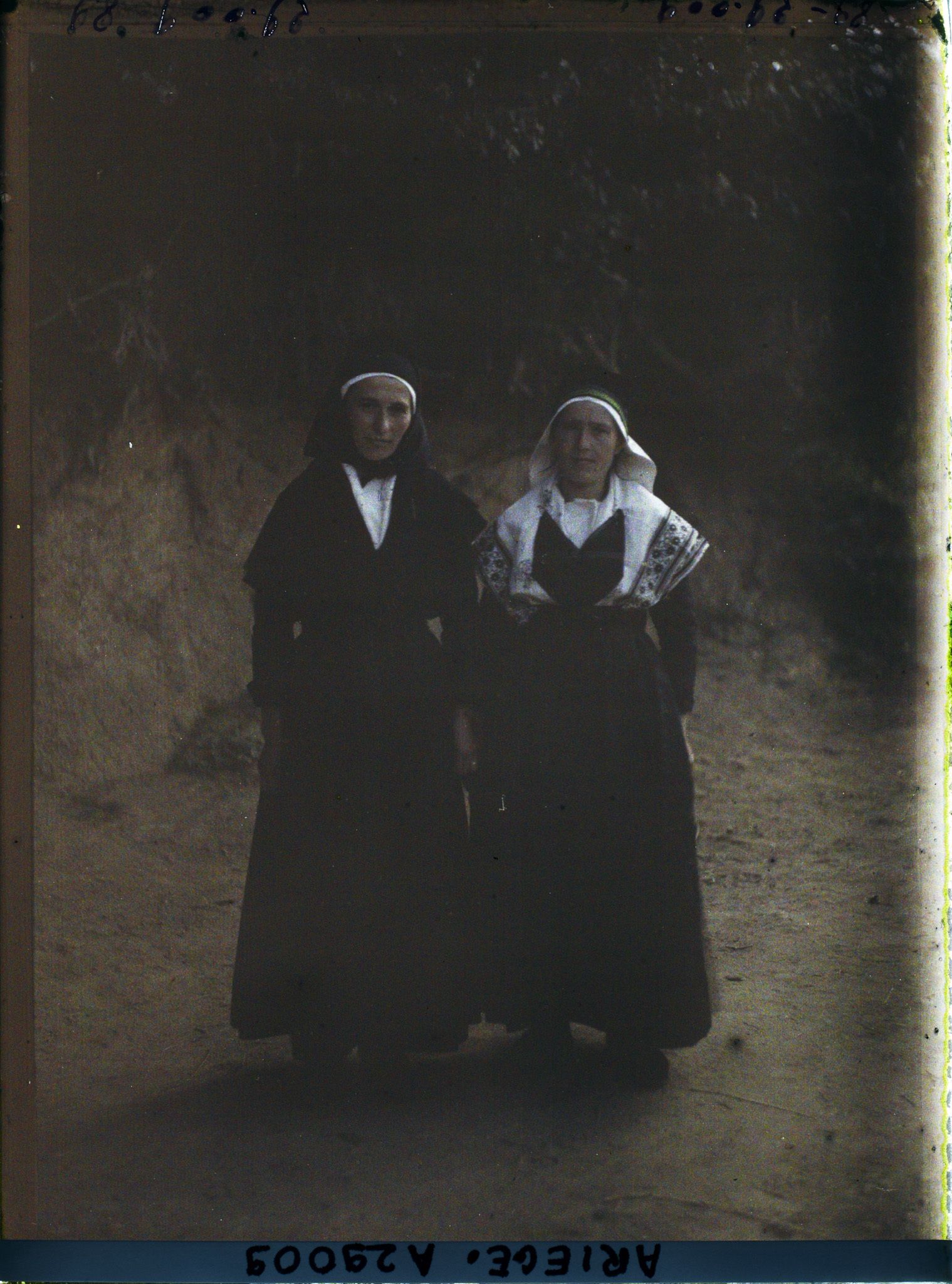 Image représentant Femmes Bethmalaises en deuil