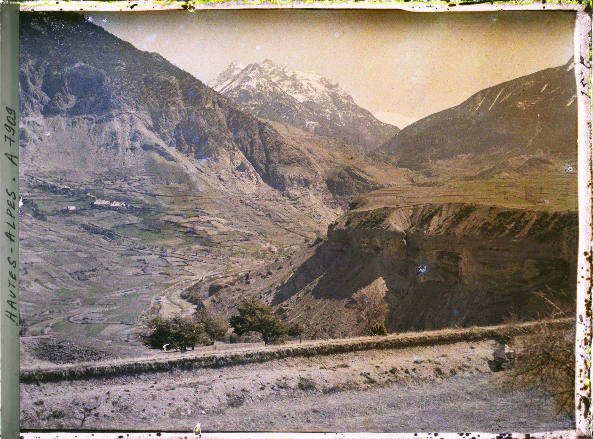 Image représentant Vue vers l'amont et la Coupure du Guil
