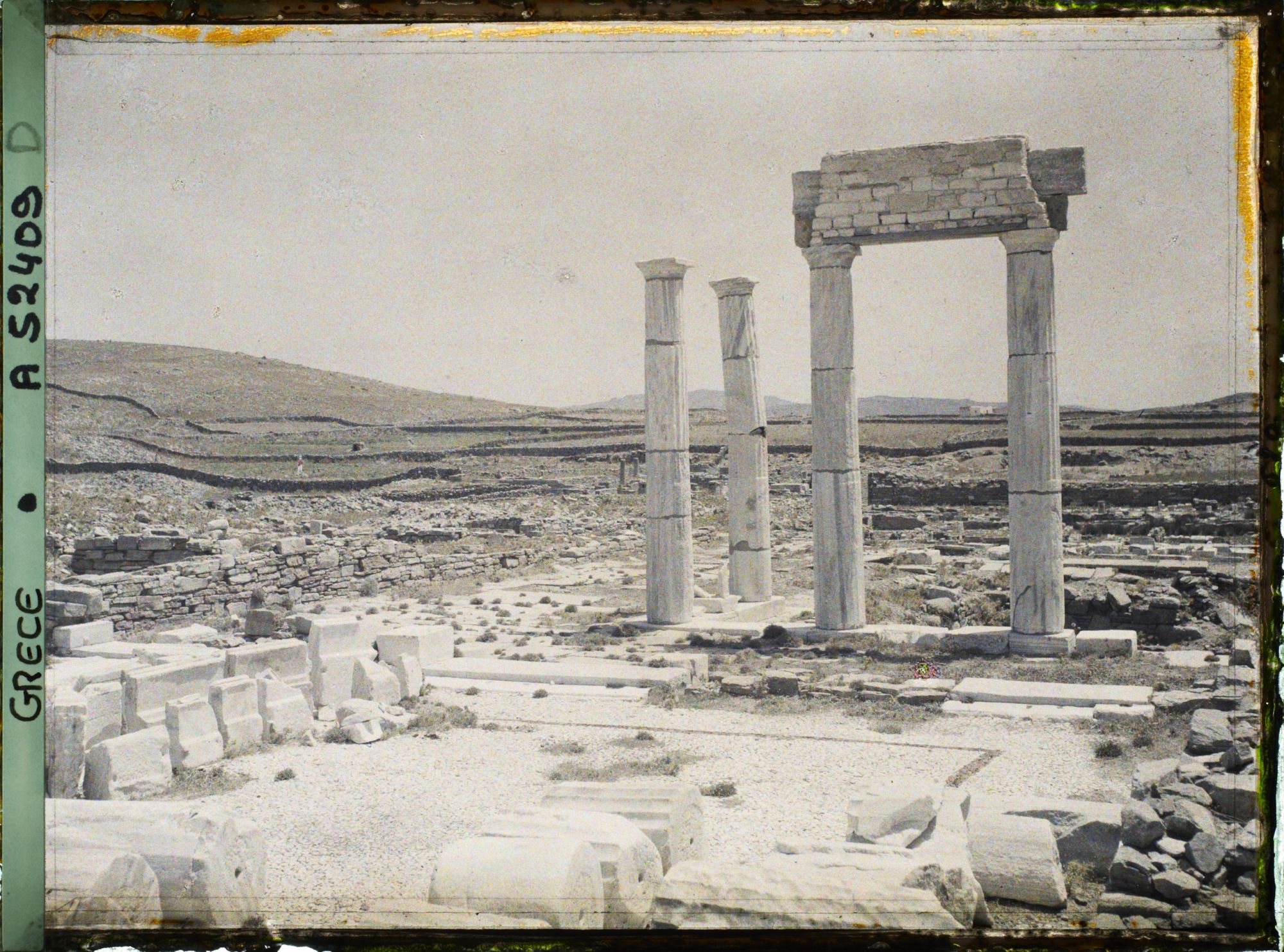 Image représentant Le Synode des Posidoniastes de Bérytos (Beyrouth) vu de l'intérieur