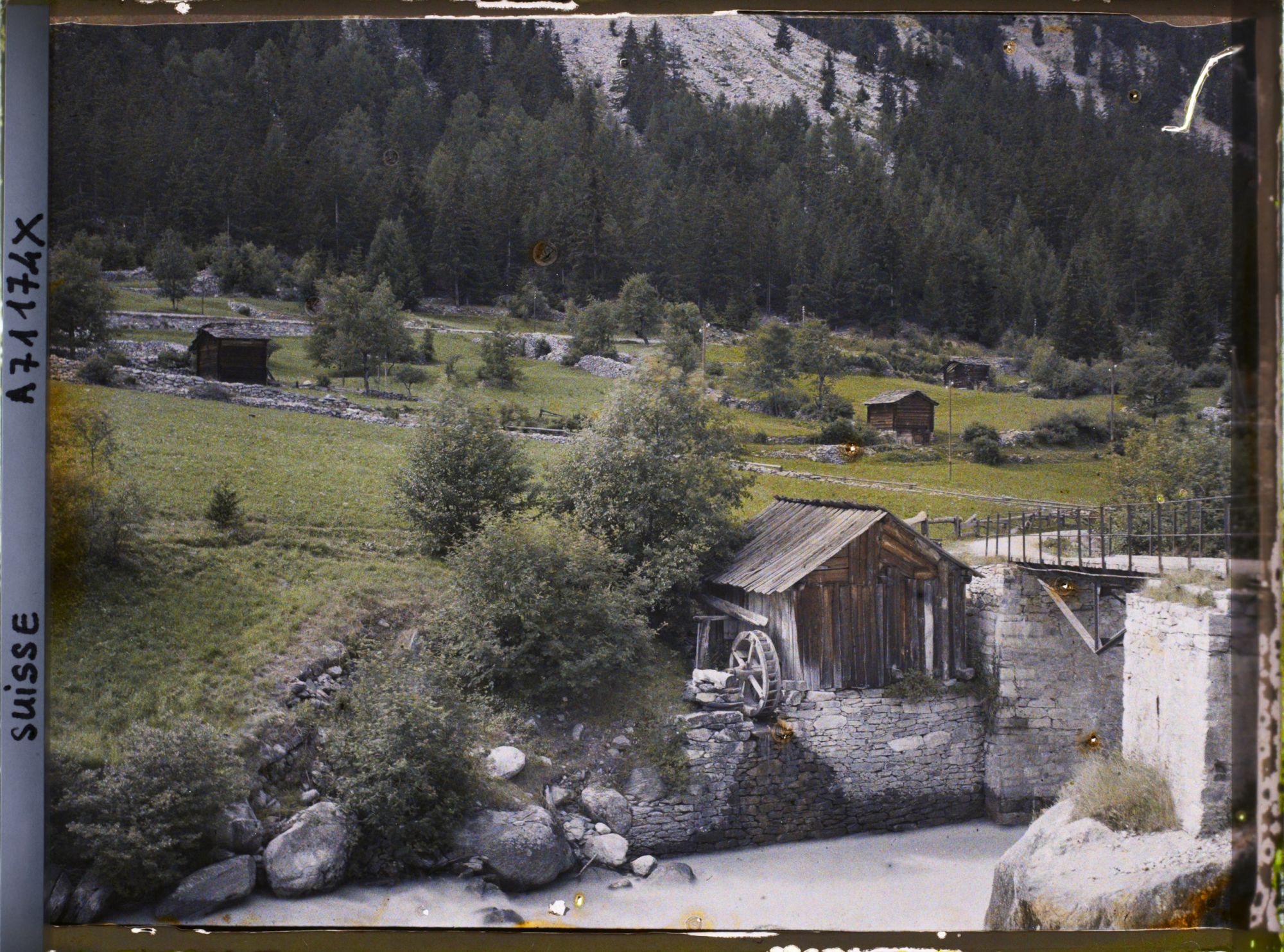 Image représentant Un moulin sur la Viège près de St-Nicolas