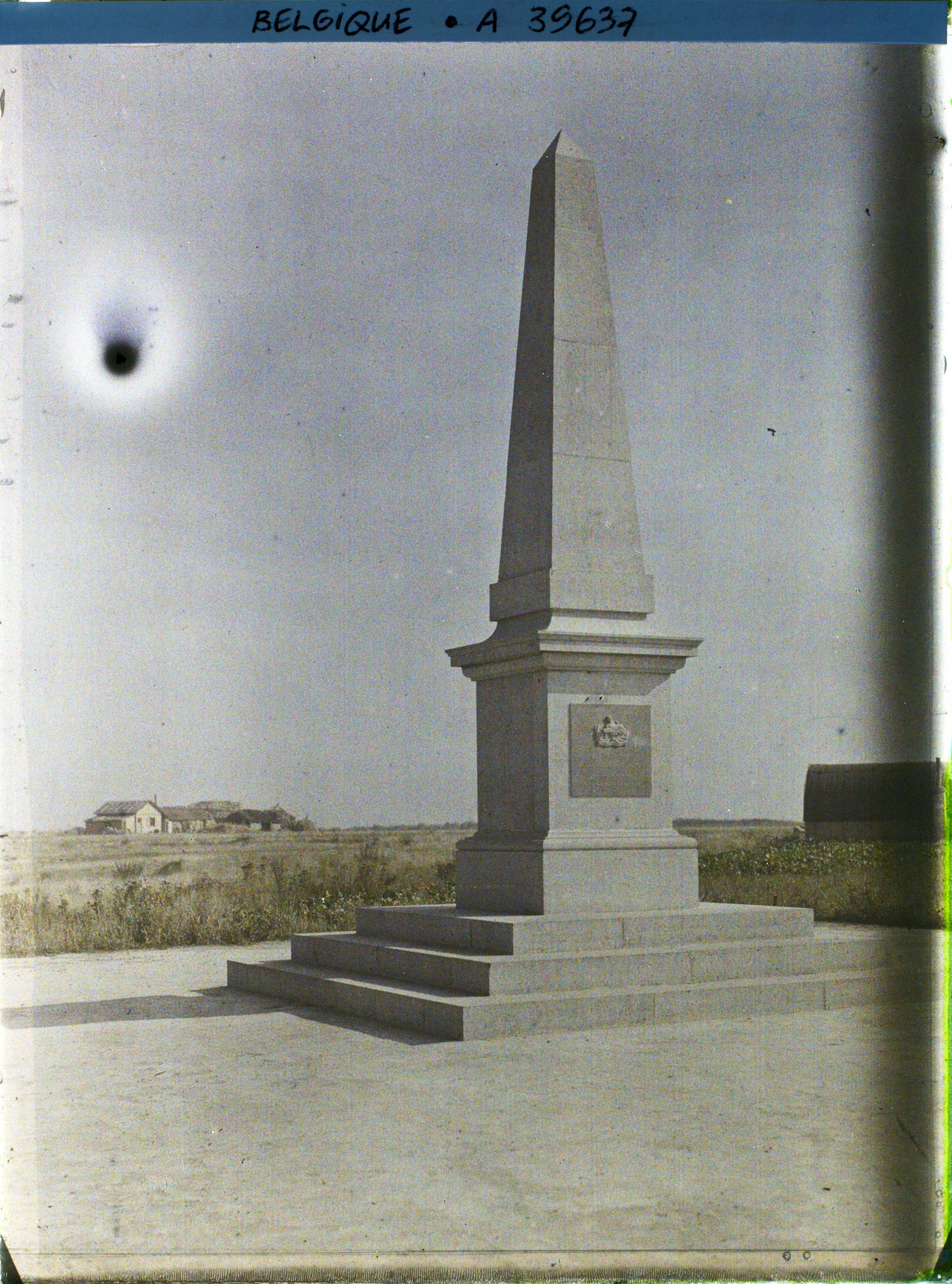 Image représentant Belgique, Hooghe, Monument du Régiment de Gloucester