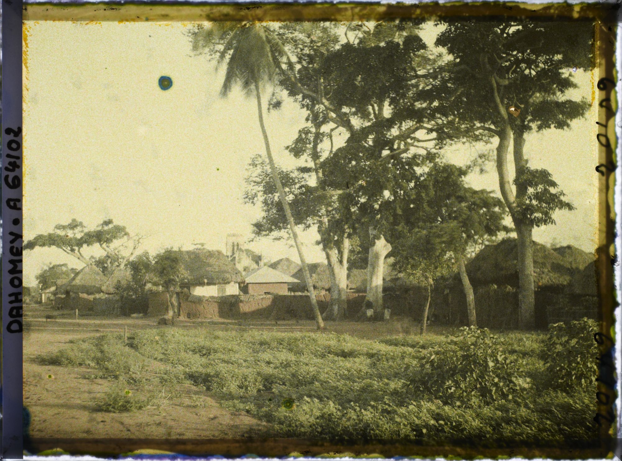 Image représentant Vue vers l'église