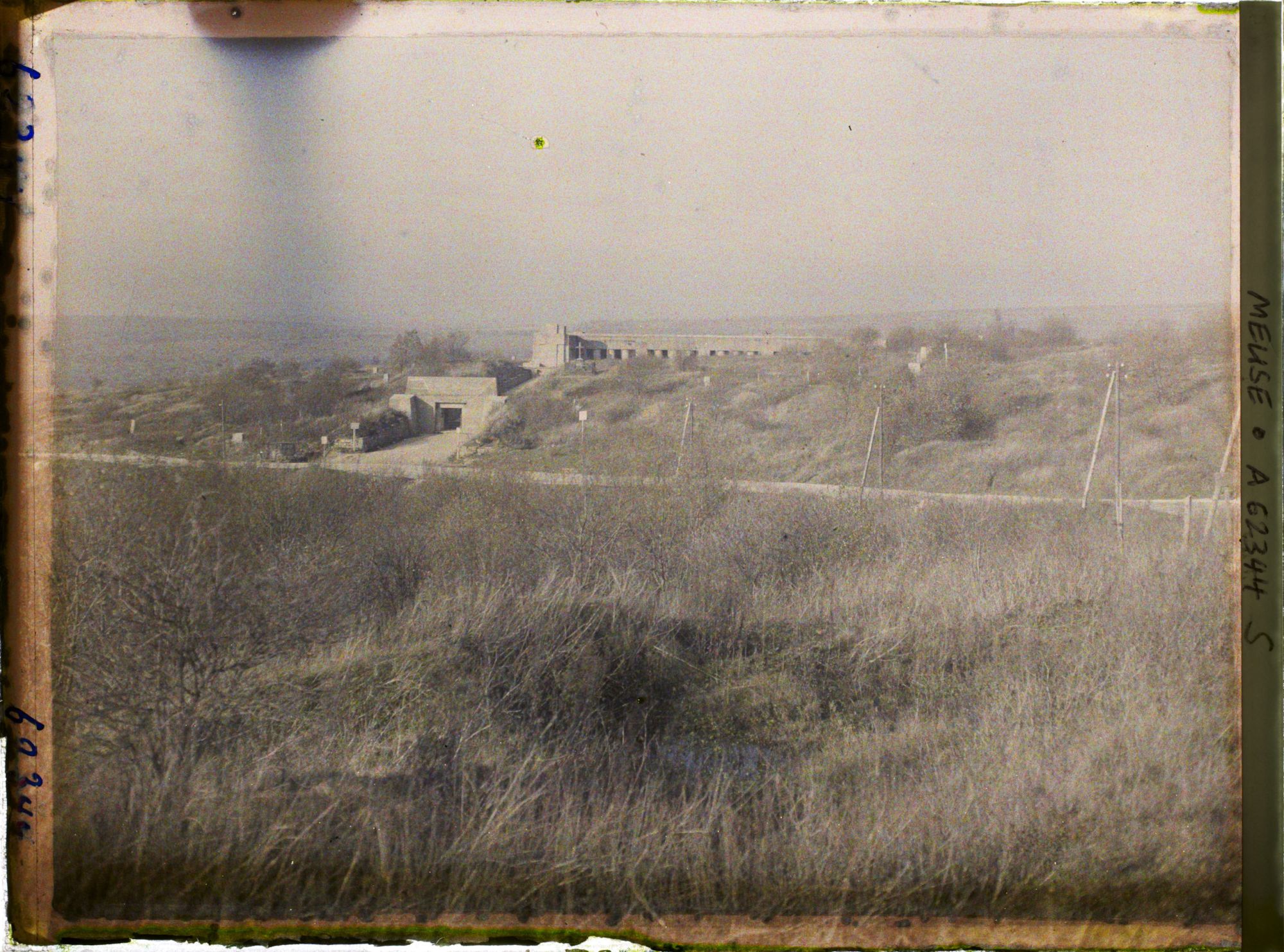 Image représentant Meuse, Douaumont, Emplacement de la ferme de Thiaumont et vue Gle sur les abords et la tranchée des baïonnettes