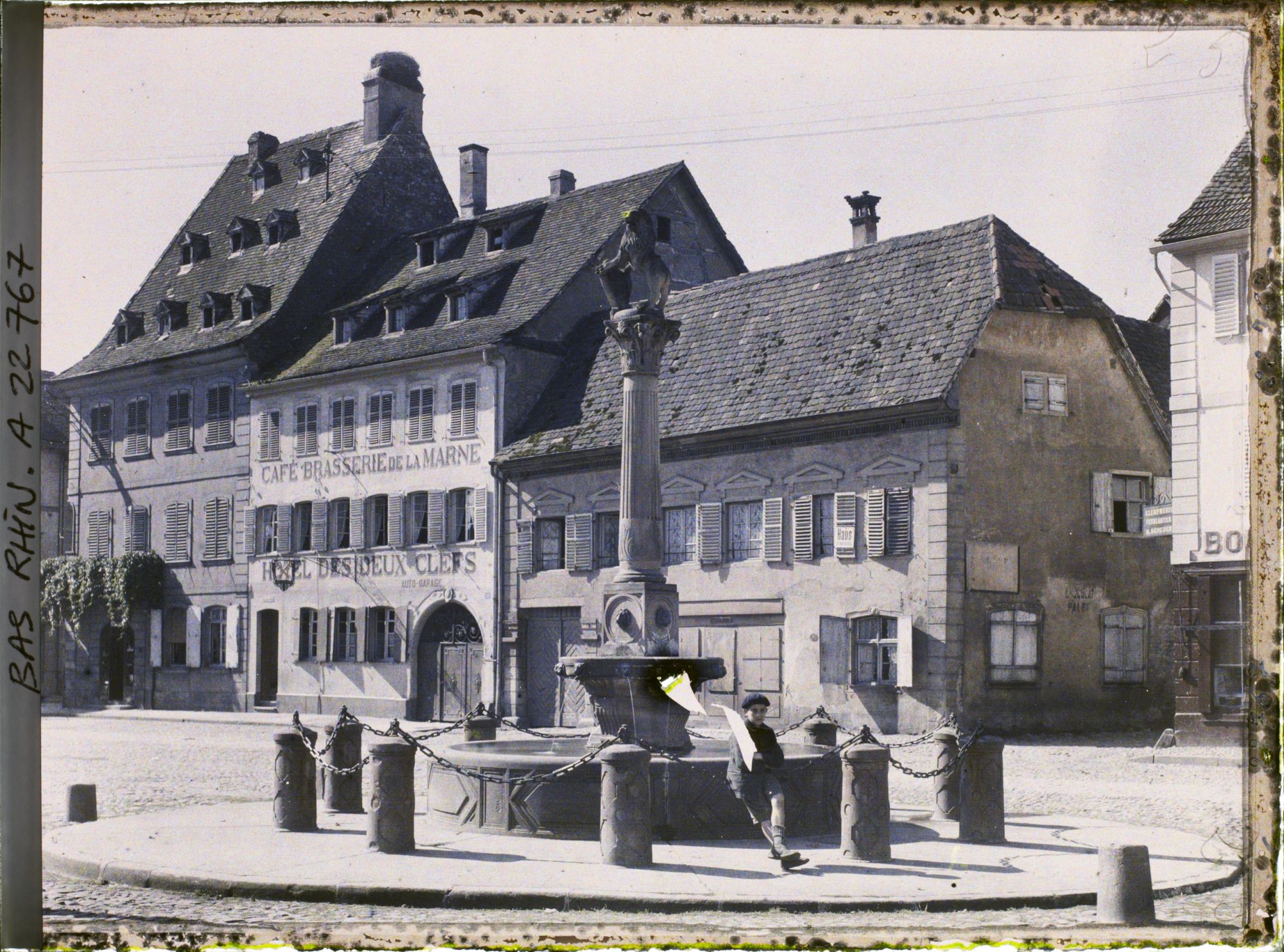 Image représentant France, Molsheim, Place de l'Hôtel de Ville